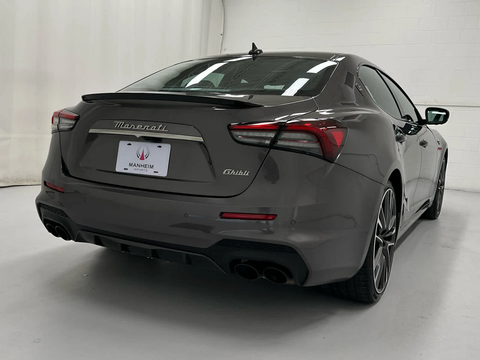 mph005_2360248395_d9e96f1b98d2d6bd751167ff2d7c1ed9_027cb3ef63