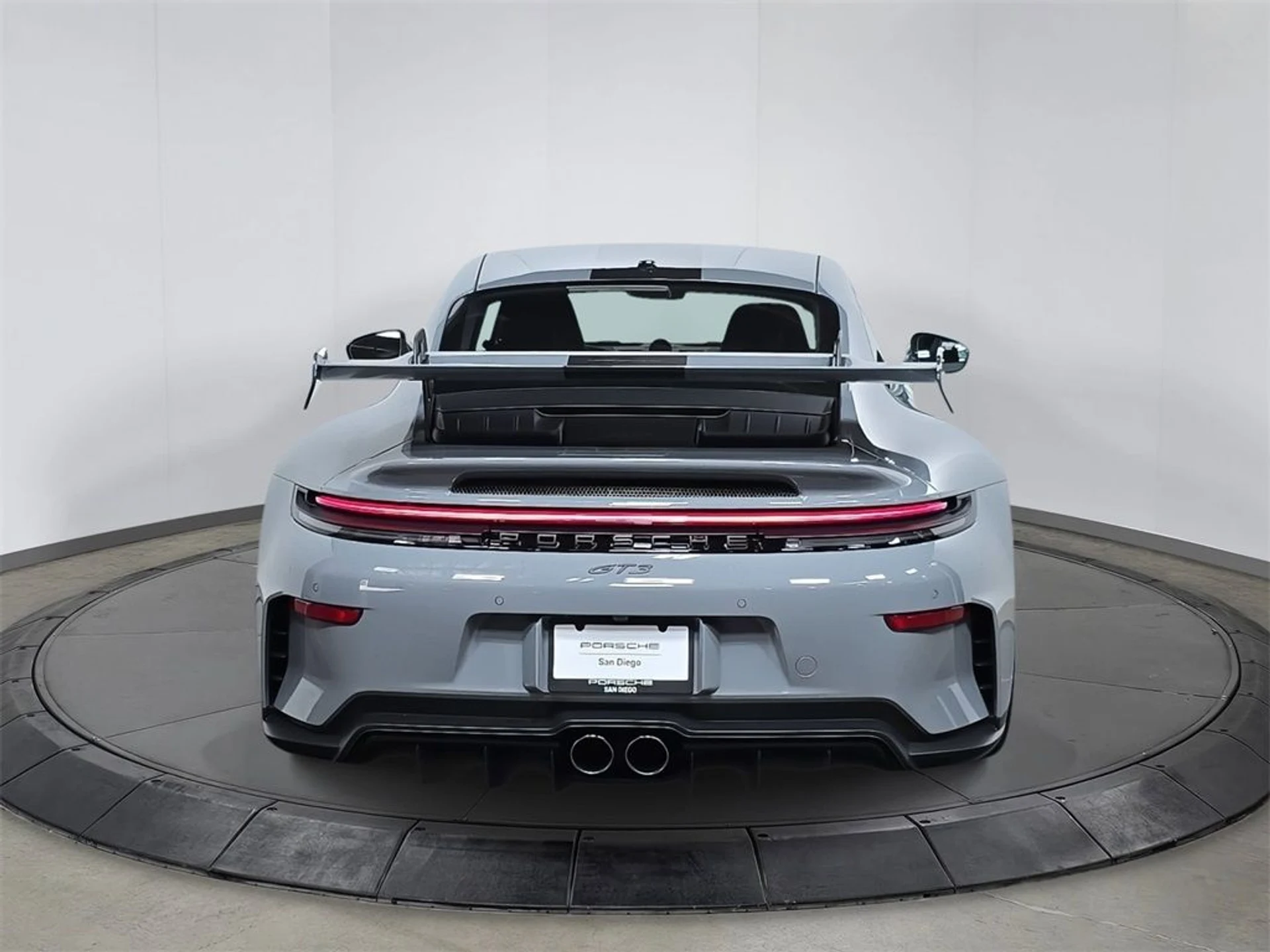 mph005_2367031719_ce9b81ec1a83effd46f1d2b0b3d631b7_660580446f