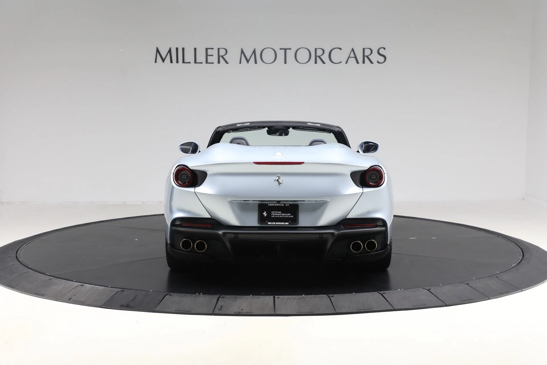 mph005_2368464933_Used_2023_Ferrari_Portofino_M_1762634219_cf50237c19