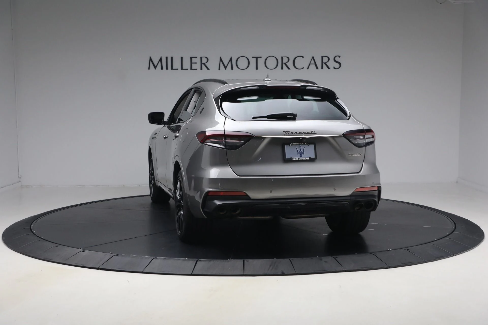 mph005_2369438118_Used_2022_Maserati_Levante_Modena_1777580315_7231c11008