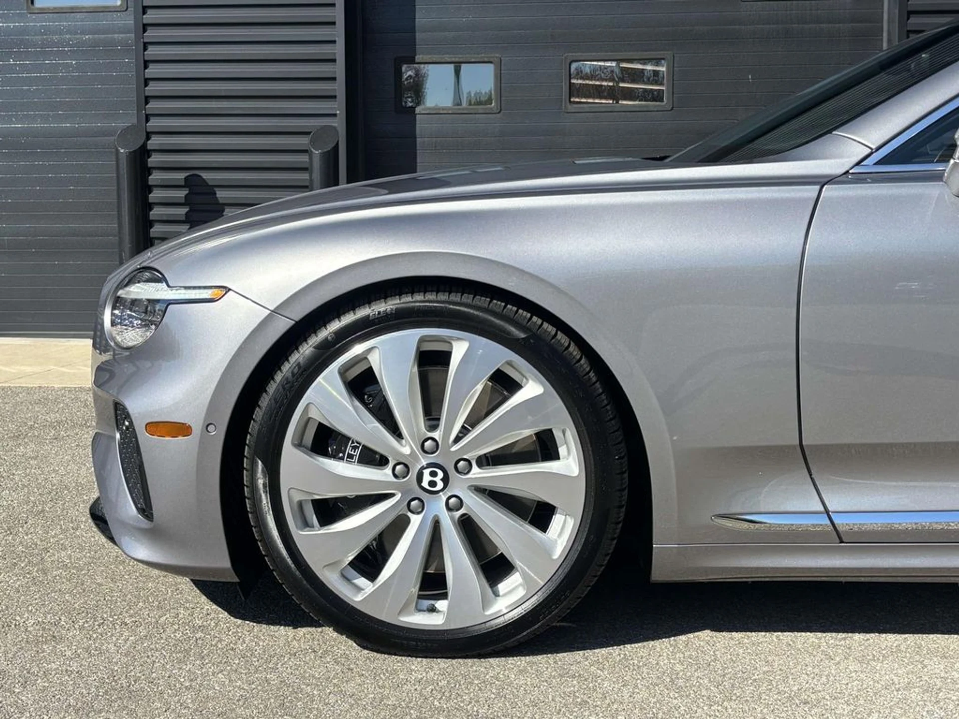 mph005_2370129218_69b0c7f9f63d7a782c6b9b0679f0f36cx_1018599279