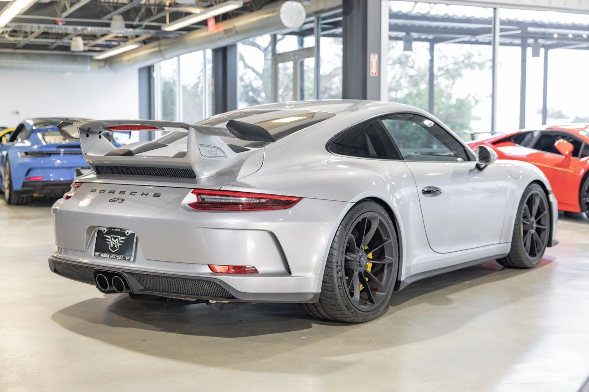 mph005_2379265246_Zg_a446f41540