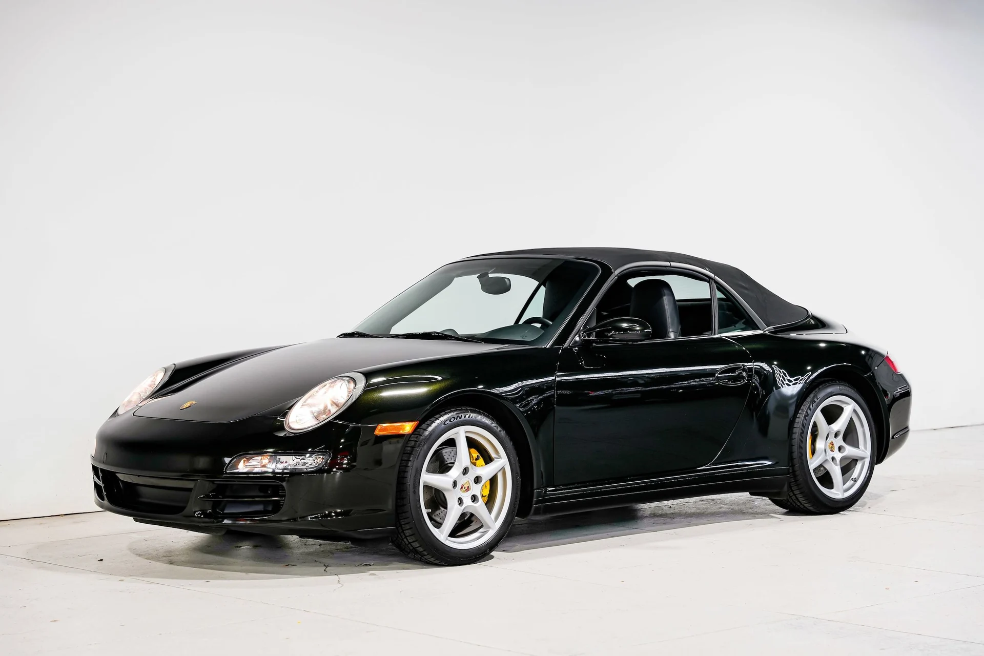 mph005_2381325354_3844e6661920d41b0772b41d98073262x_b4902db765