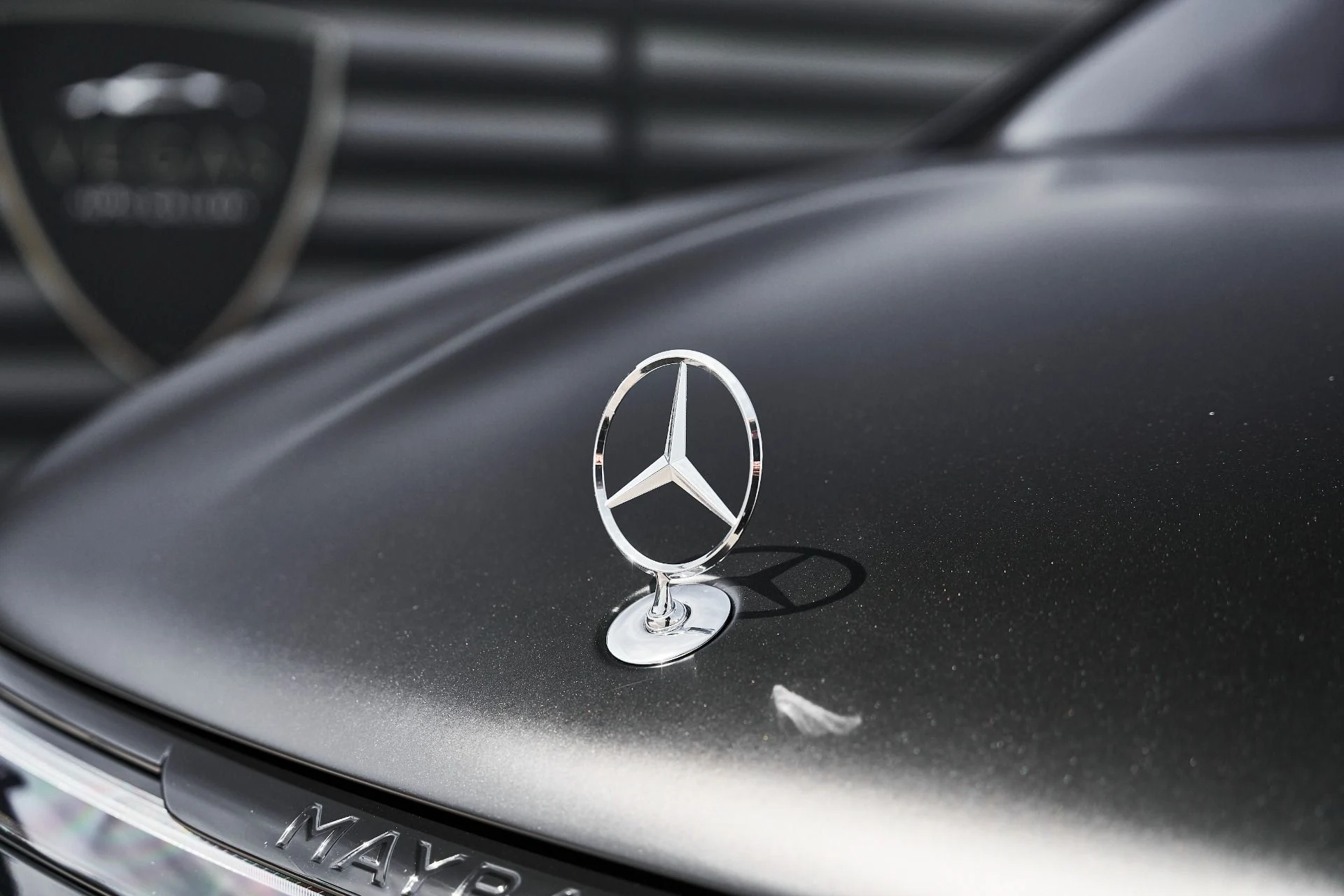 mph005_2382899372_Used_2024_Mercedes_Benz_EQS_Maybach_EQS_680_1774575140_3f3ef9231f