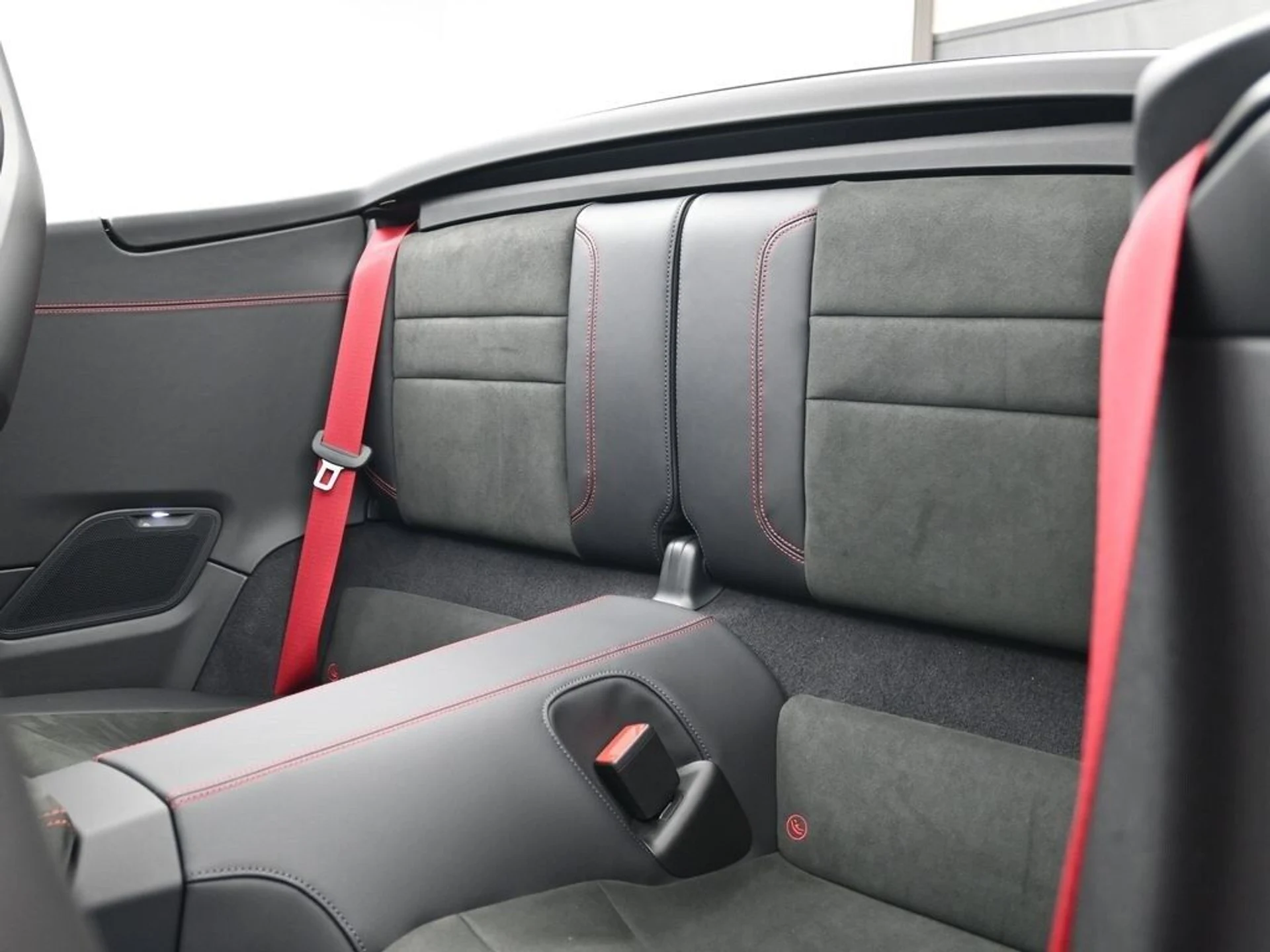 mph005_2384362816_5e2540e3373846e57bcc6b5fd74191d0x_8a71f2057e