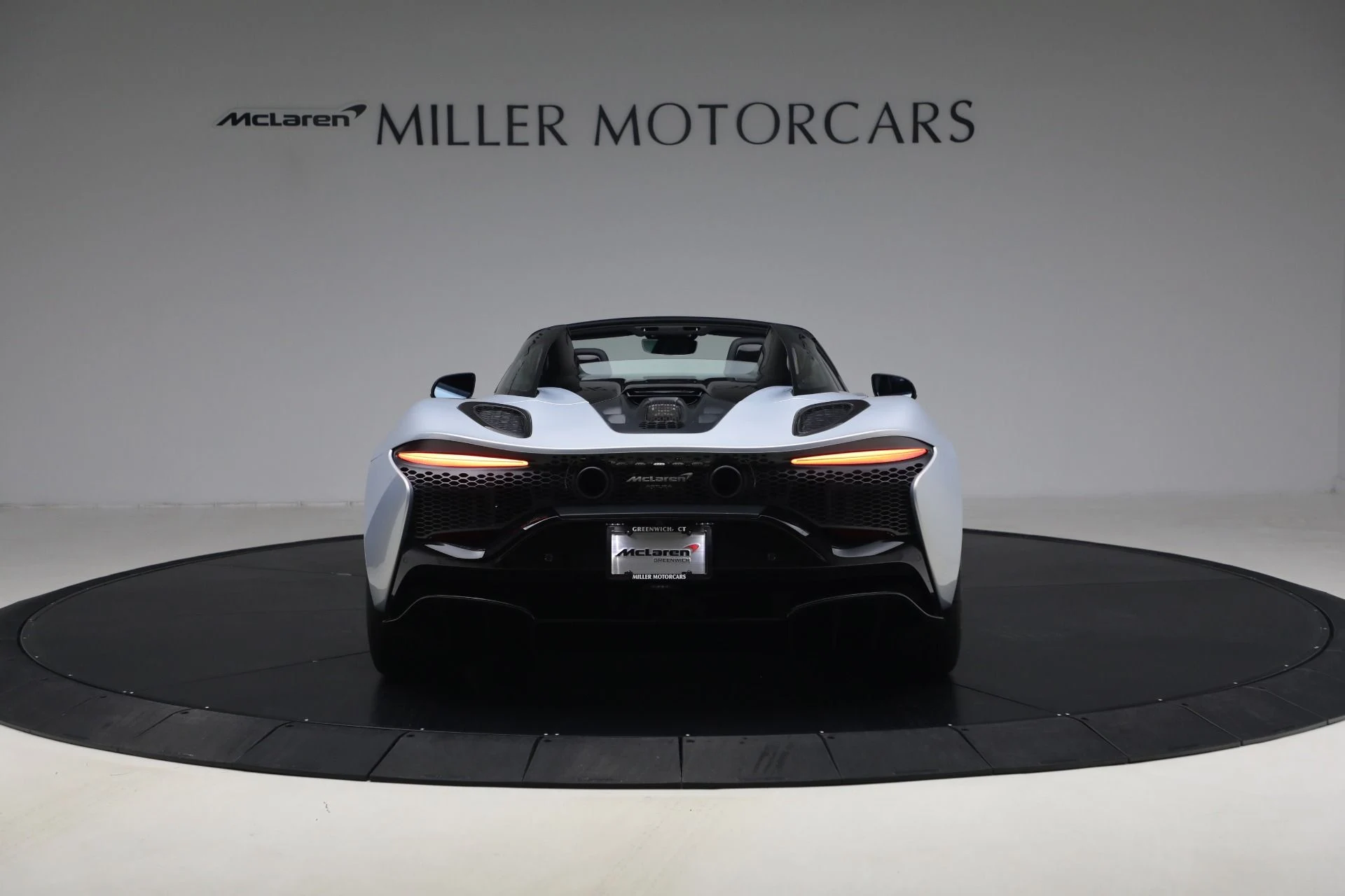mph005_2392487300_New_2026_Mc_Laren_Artura_Spider_Performance_fb8bc698f7