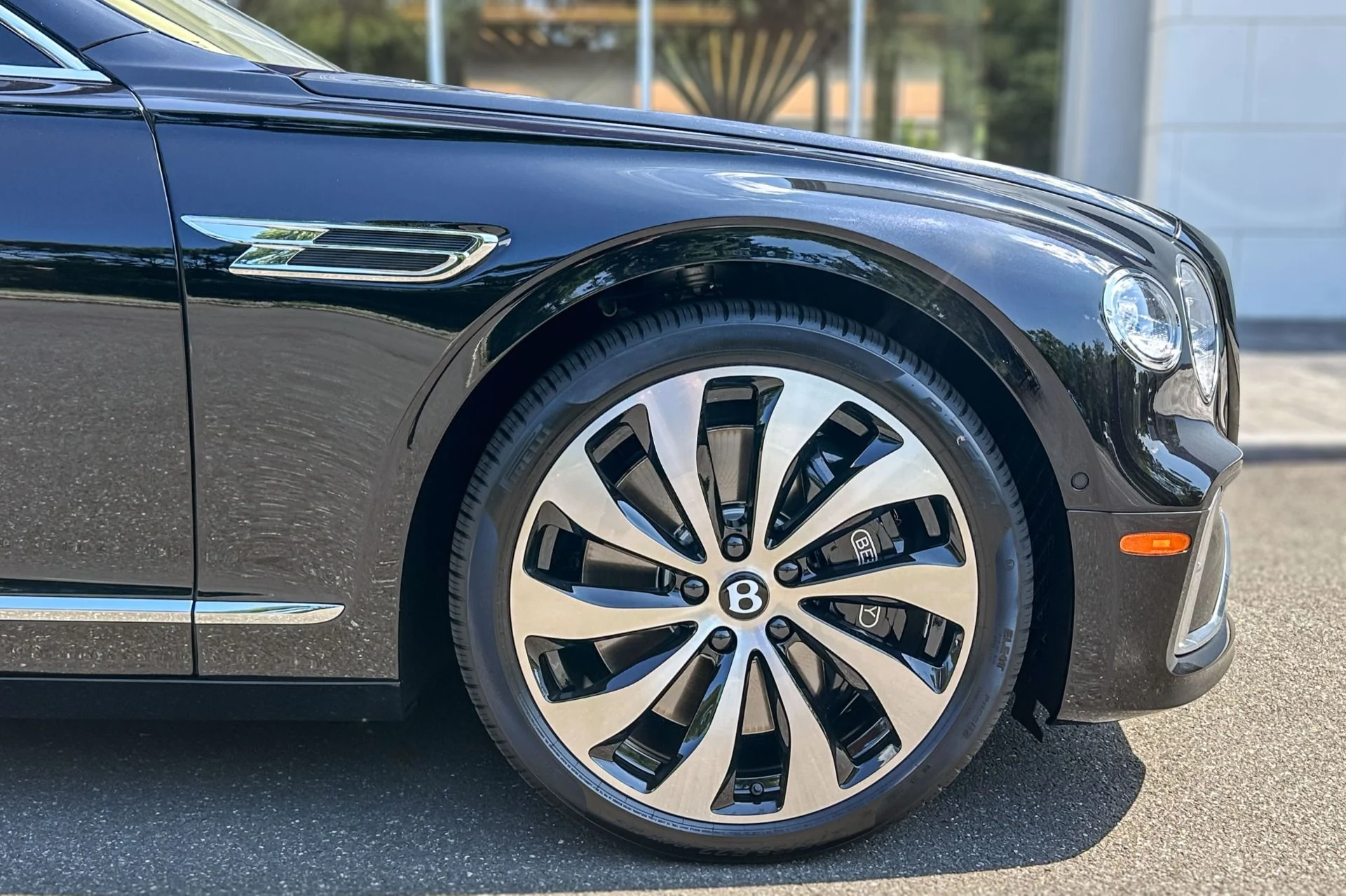 mph005_2395627664_New_2026_Bentley_Flying_Spur_1783694530_1fd6a2e076