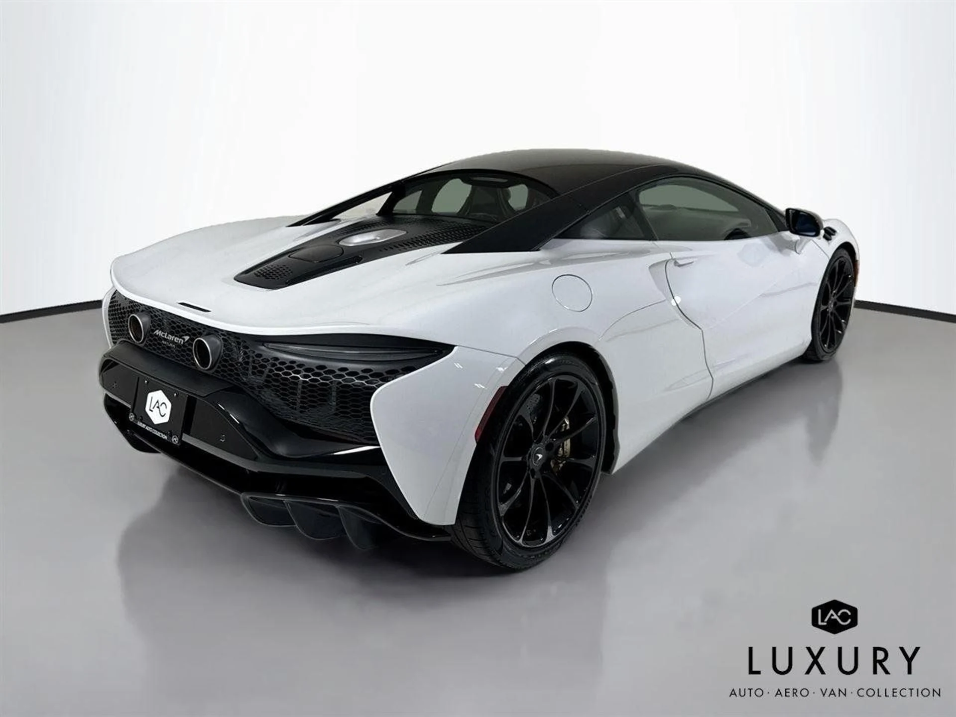 mph005_2400929169_98c971cf22c0ae4d70e2cefe242d8e80_a5acf7d3cf