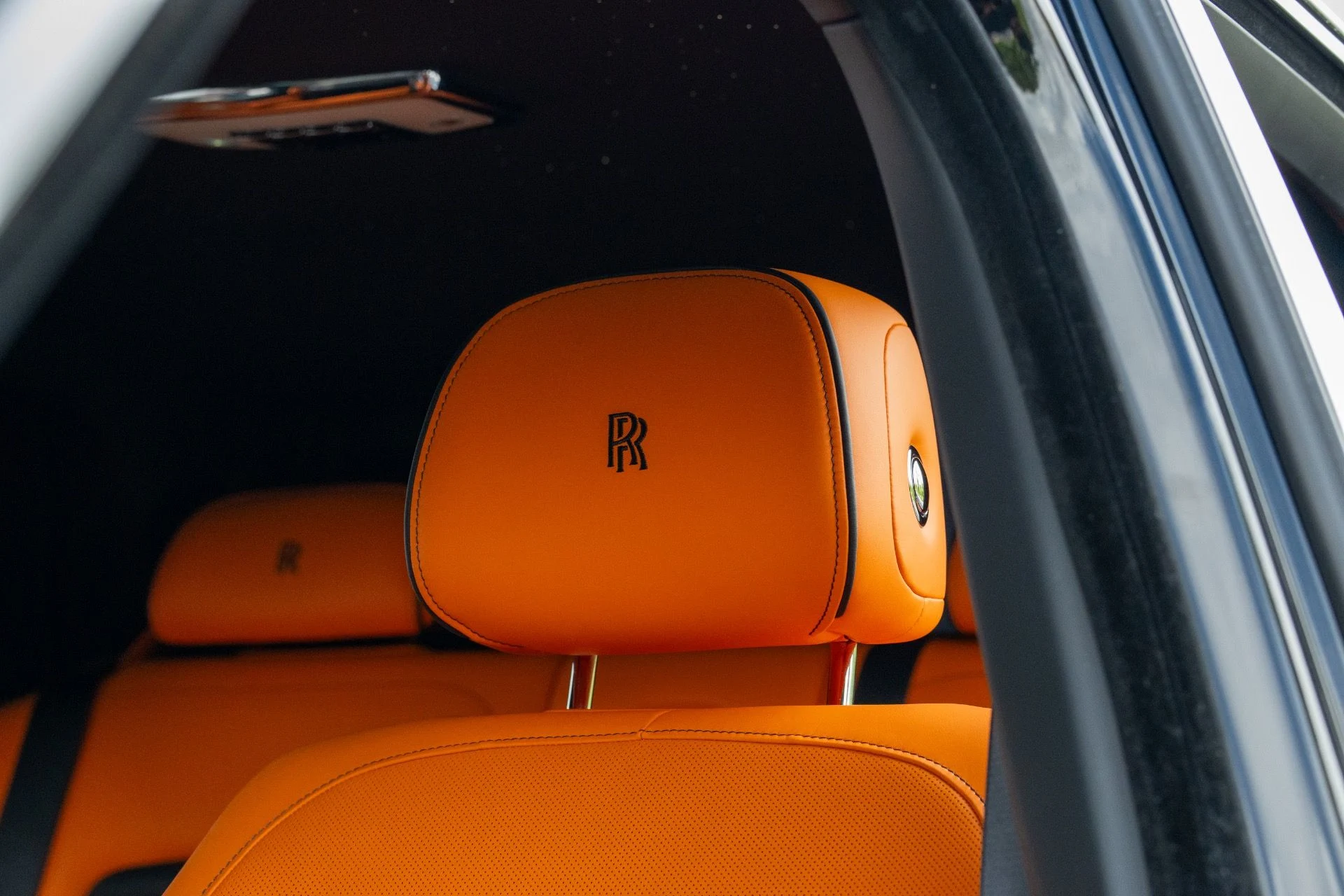 mph005_2402555991_Used_2022_Rolls_Royce_Cullinan_1758567081_3f0e7d04d9