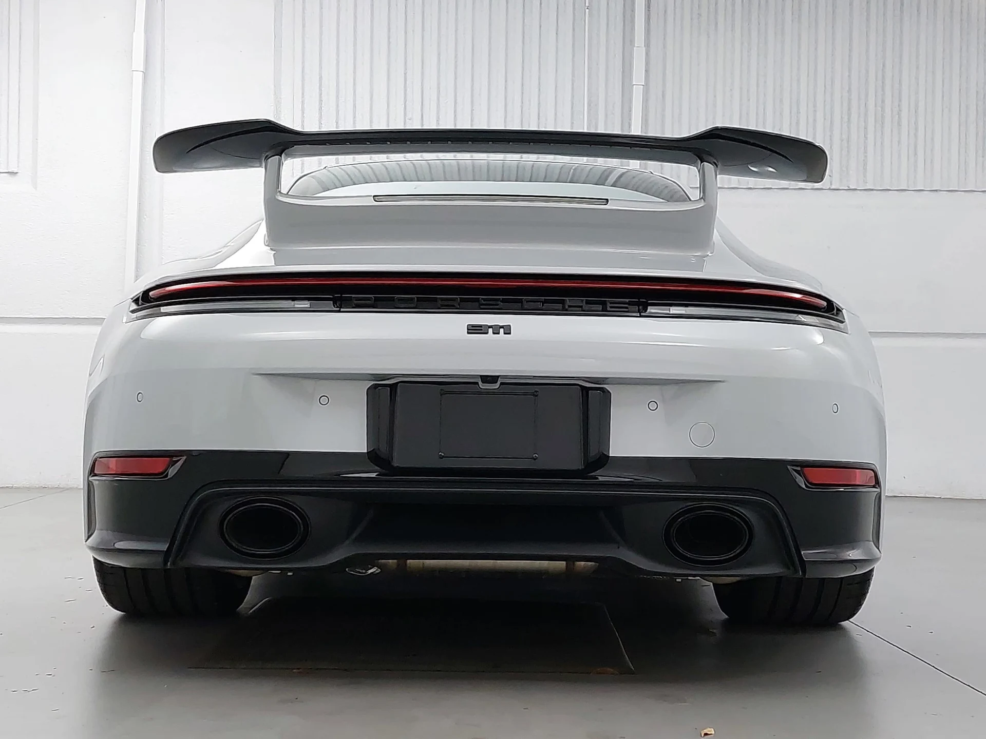 mph005_2405194027_eac2bcdfd082aed4bfb3cea81ee0b989x_92a594be29