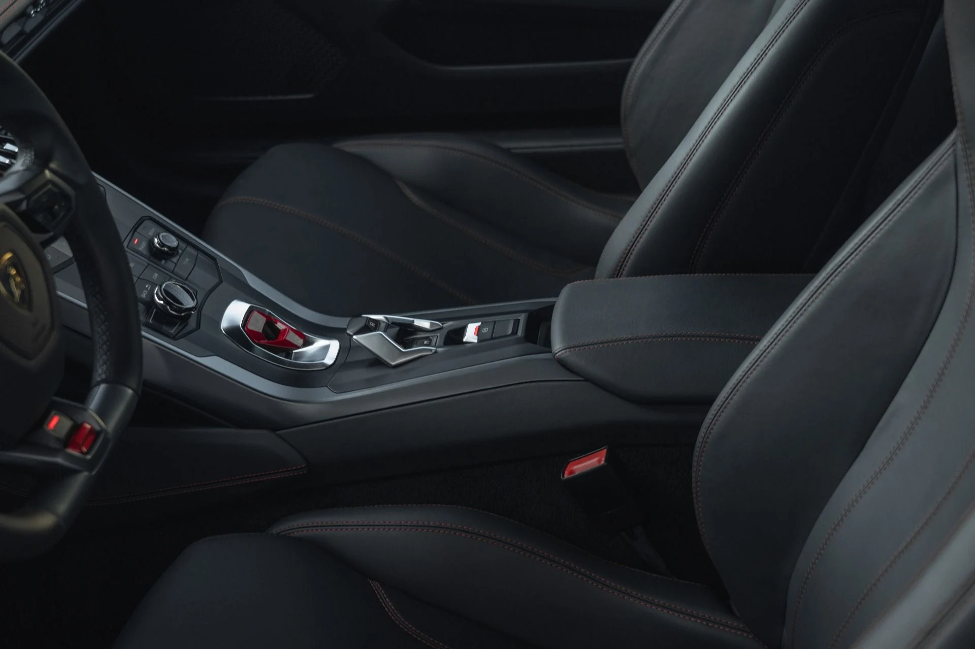 mph005_2407876090_Used_2015_Lamborghini_Huracan_LP_610_4_1761343879_cd82cf705e