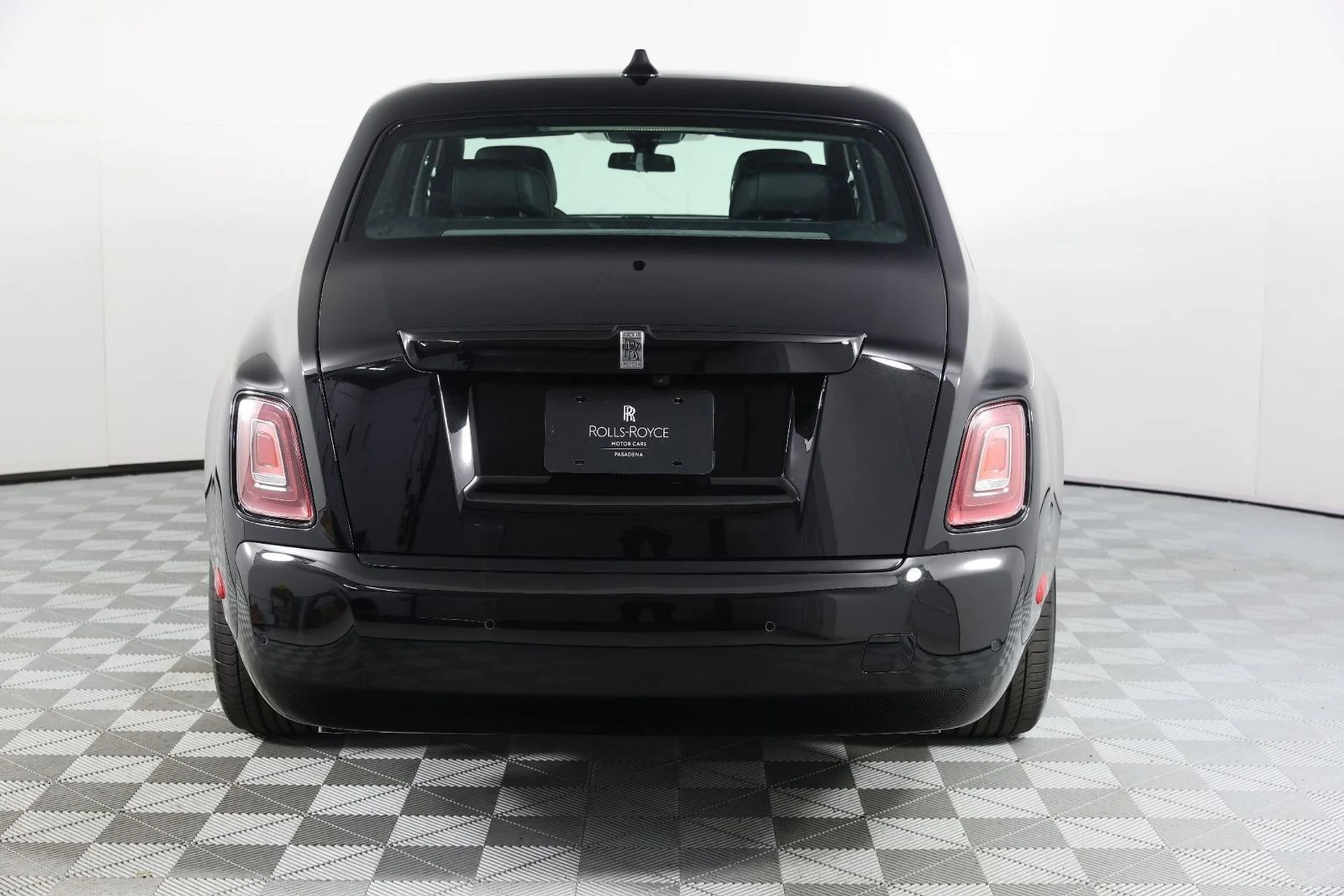 mph005_2409055904_98eb2fa4389cc516fb1f8b57dc4d1f23_d8accaadef