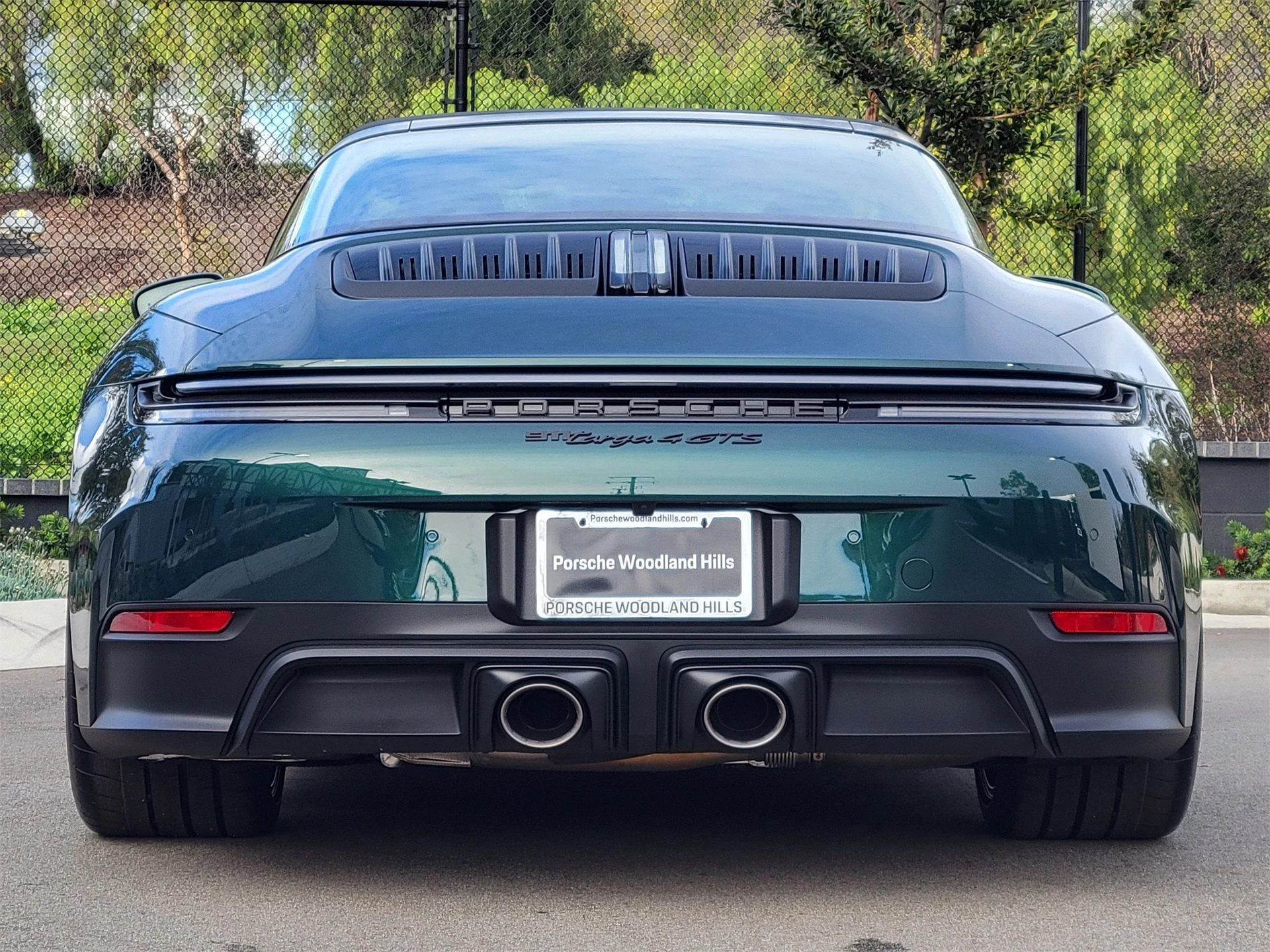 mph005_2411226784_b3752f1ca34afedf51e55bc4ebf47c1e_b9a64e9ff3