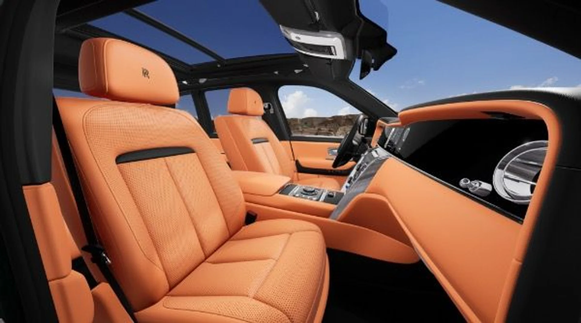 mph005_2414219046_Used_2026_Rolls_Royce_Cullinan_5eaf24c353