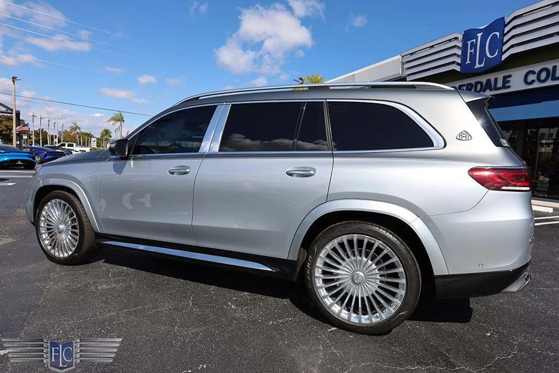 mph005_2419647046_used_2023_mercedes_benz_gls_maybachgls6004maticsuv_6305_22983773_6_1024_b665698699