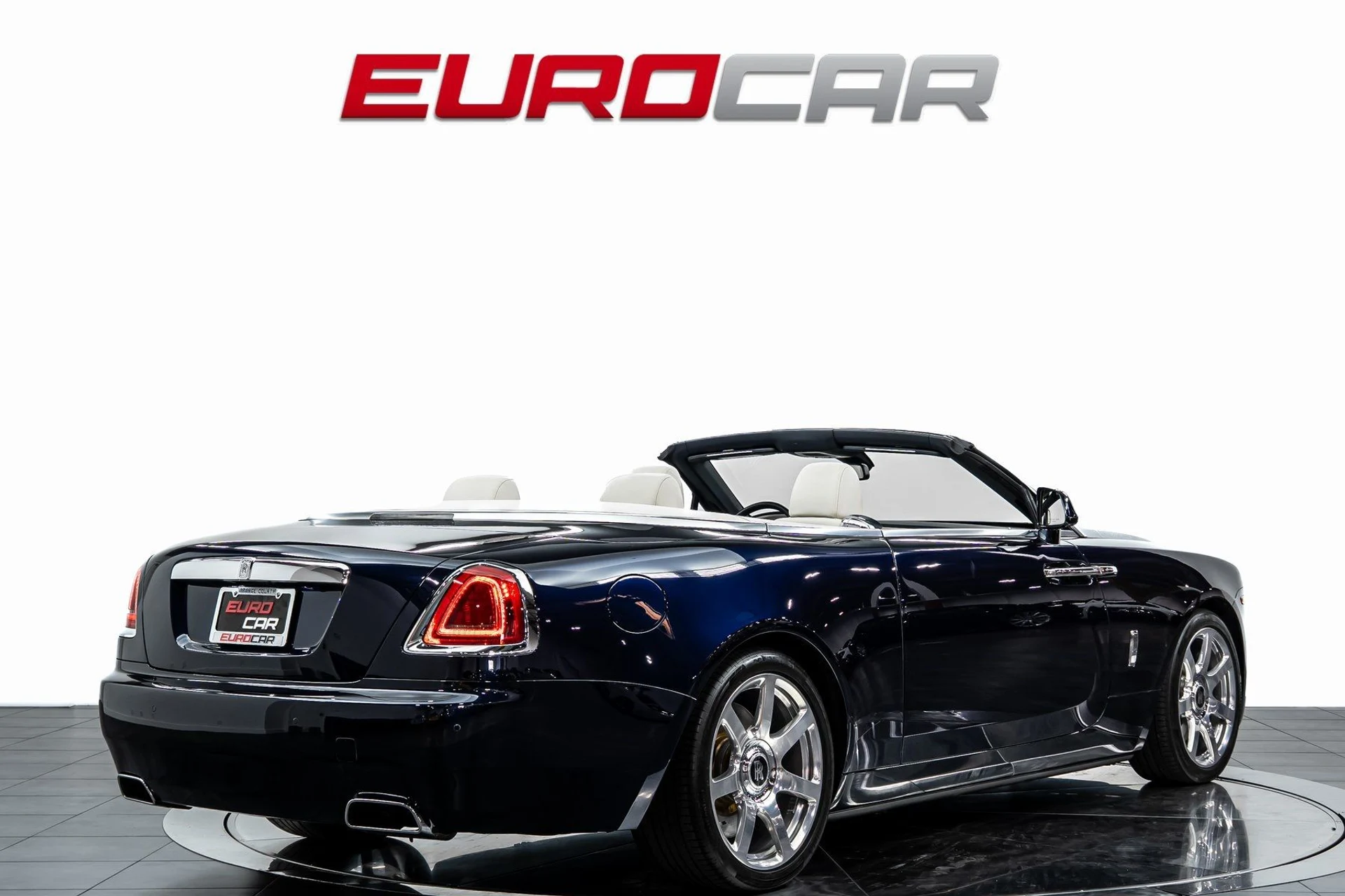 mph005_2420620168_image_6_453e8f7a6e