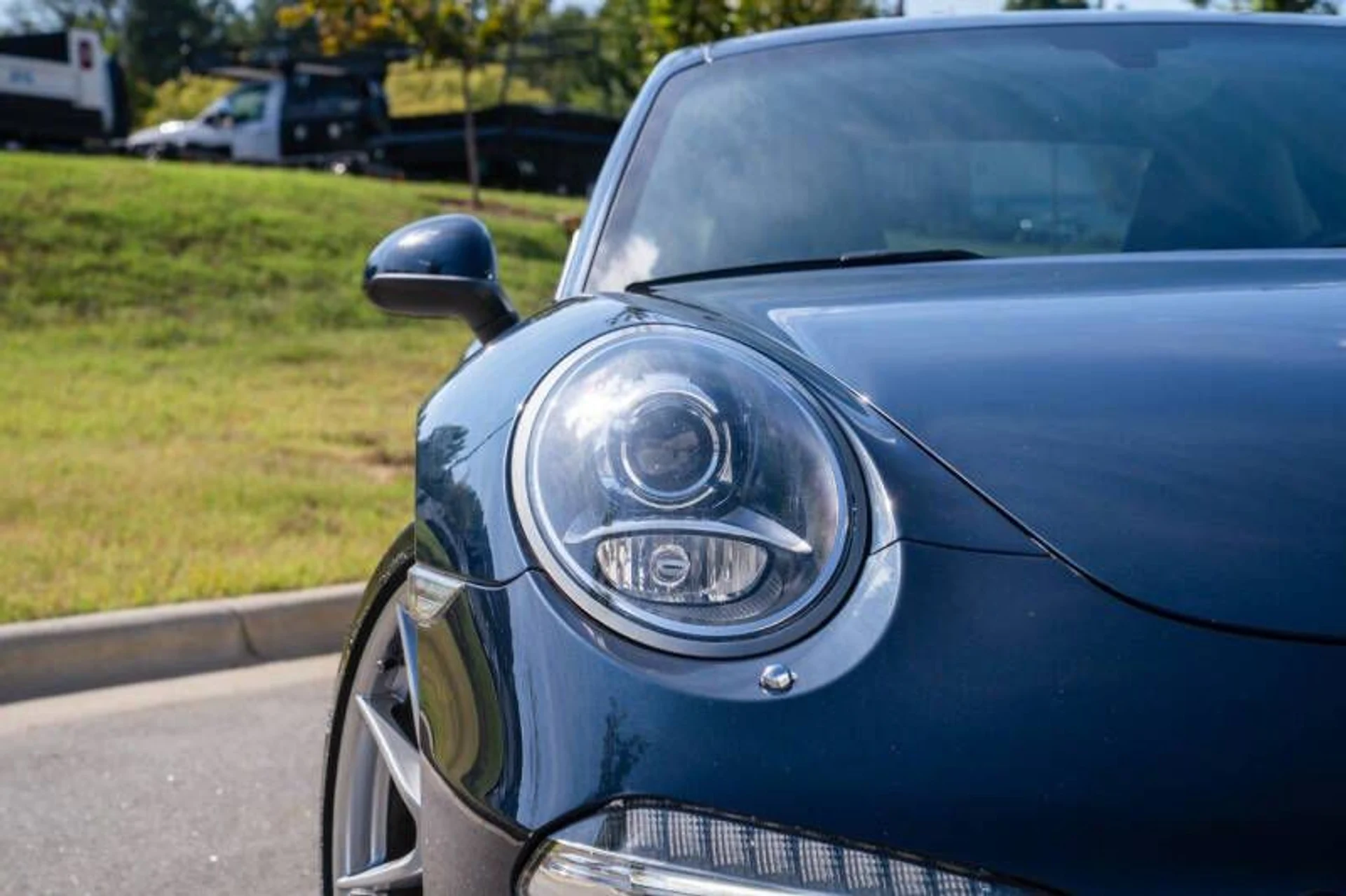 mph005_2422350384_2013_porsche_911_carrera_2dr_coupe_e41f232291