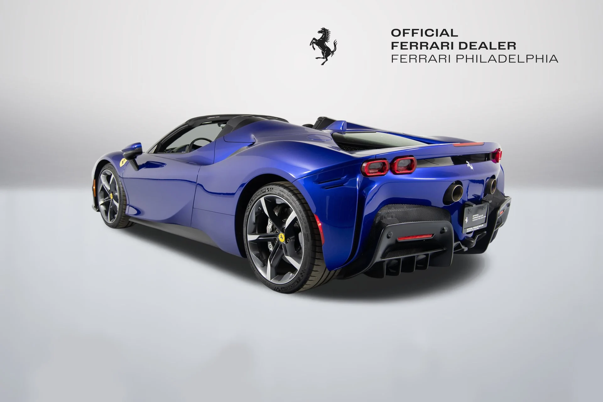 mph005_2424861655_d9e0d4e198f24c57a27c7dcc525a4a8f_227a187a5a