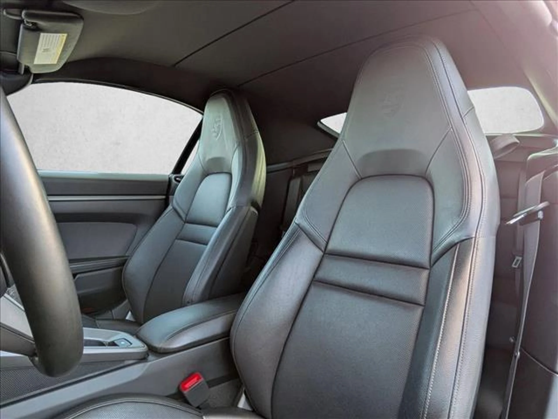 mph005_242505083_m_Kwf_OC_8d2trzy2ohpg98_X_Hbf_p_Q_93c784dfb8