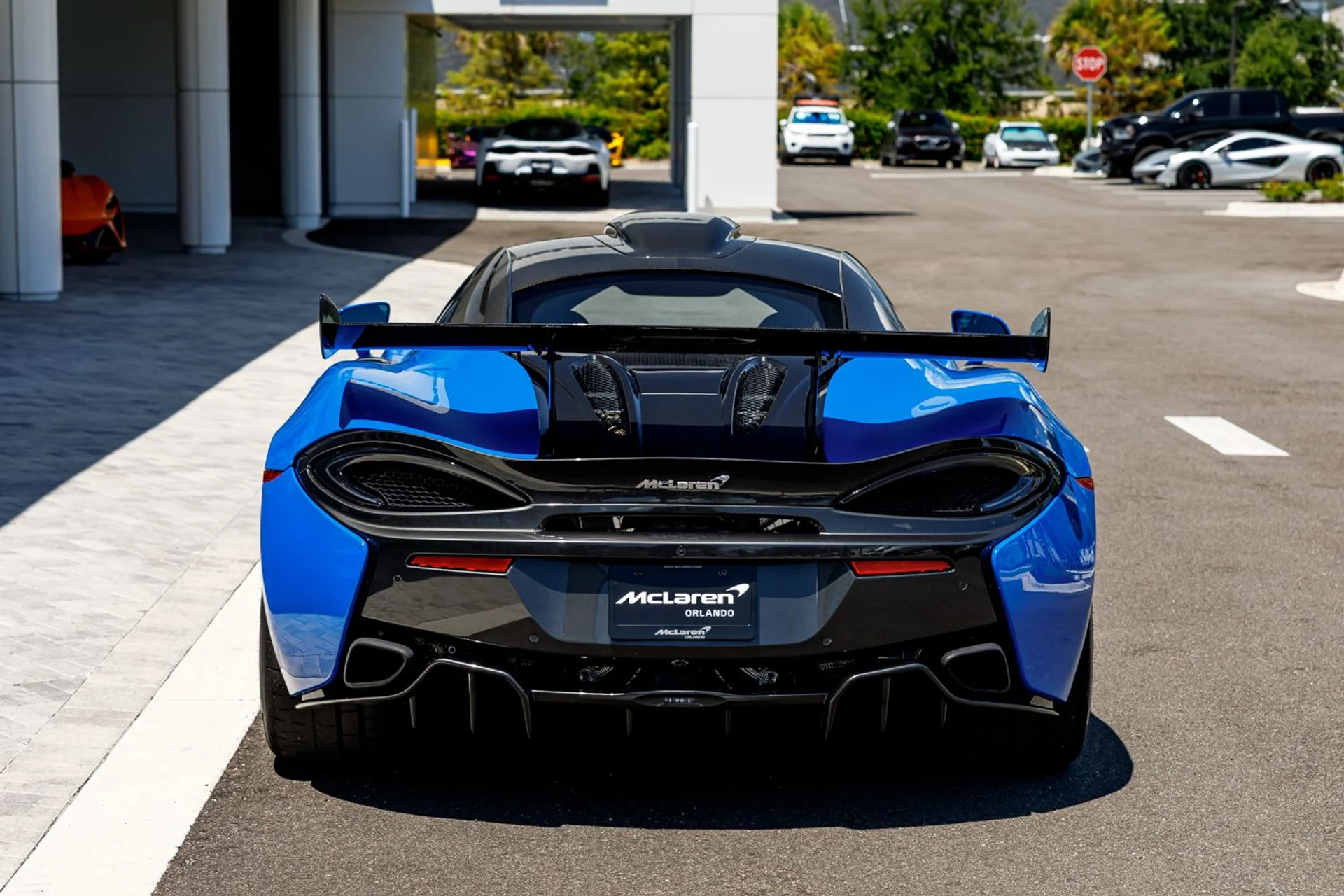 mph005_2432912681_Used_2020_Mc_Laren_620_R_e2984e8dd1