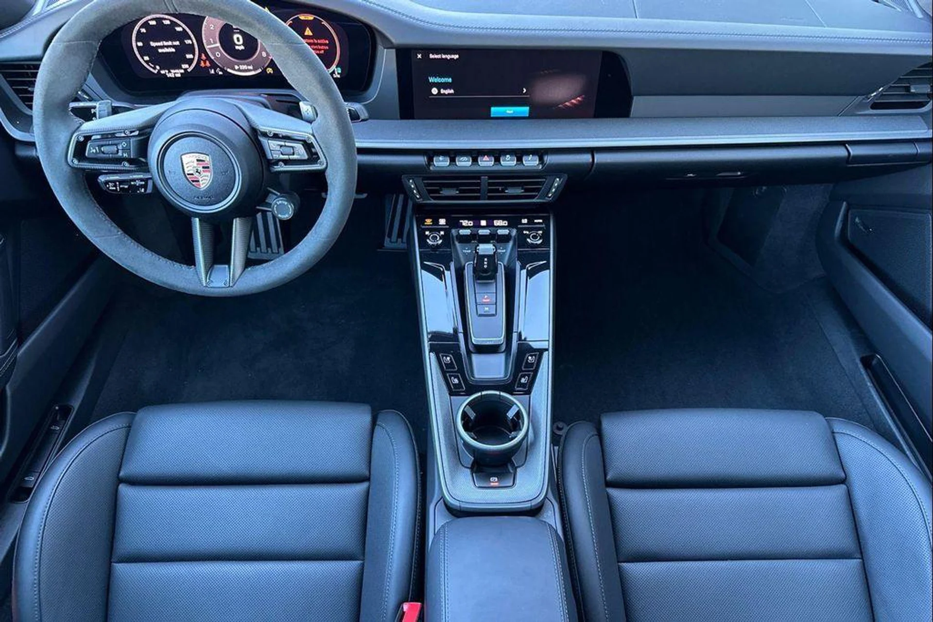 mph005_2432954692_Hu_hqx_Roncw1_W1_CC_Eiz_Zhf_B_Atc_8384a465b8