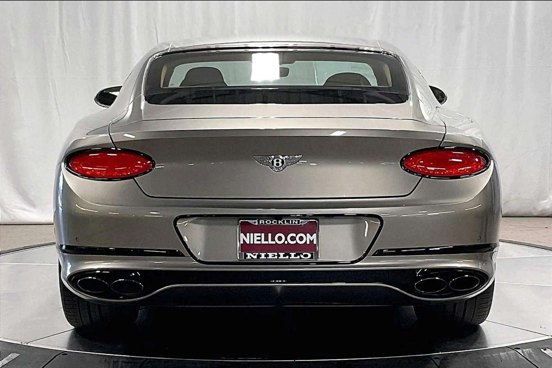 mph005_2433978996_712ecedb8789199f79ae7ff47a33a2b3x_cb3287347d