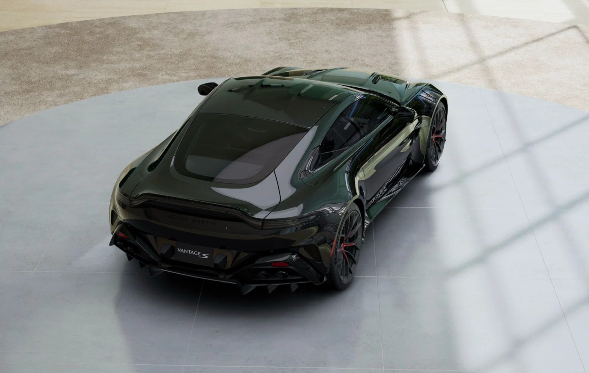 mph005_2435386839_New_2026_Aston_Martin_Vantage_S_1790019345_a79bcf90c4