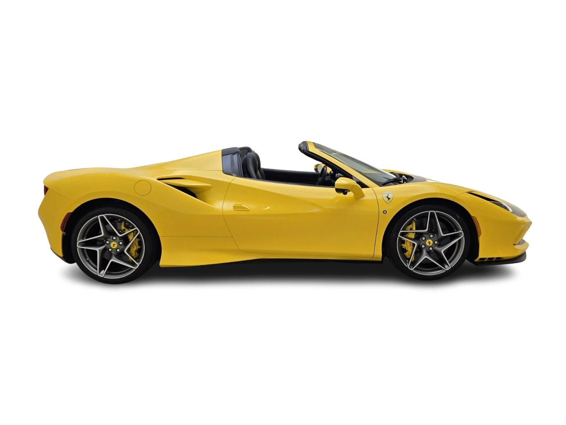 mph005_2439020885_Used_2021_Ferrari_F8_Spider_1766213853_830be97f35