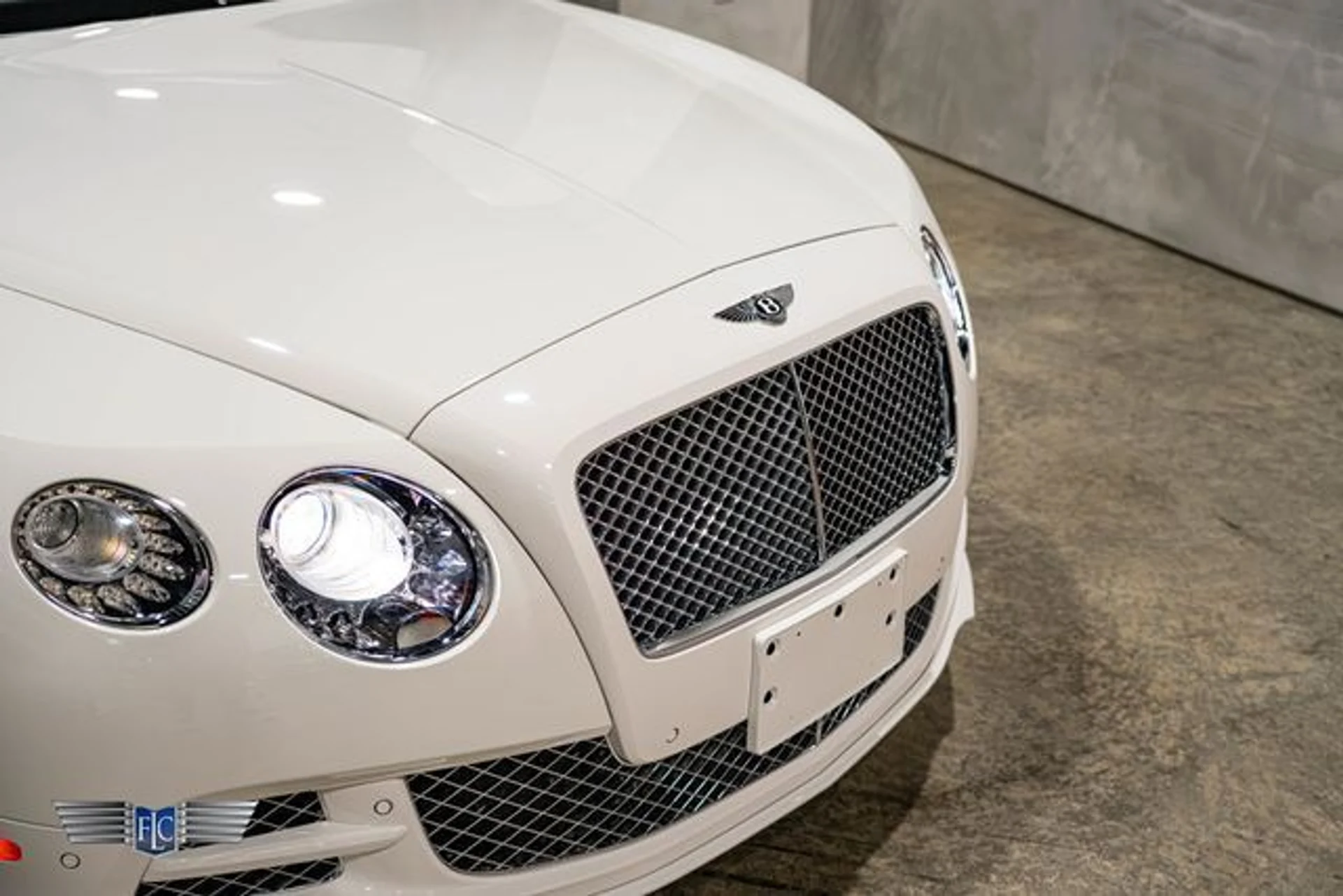 mph005_2440569335_used_2015_bentley_continental_gt_speed_9689_23094541_10_640_85e88969c6