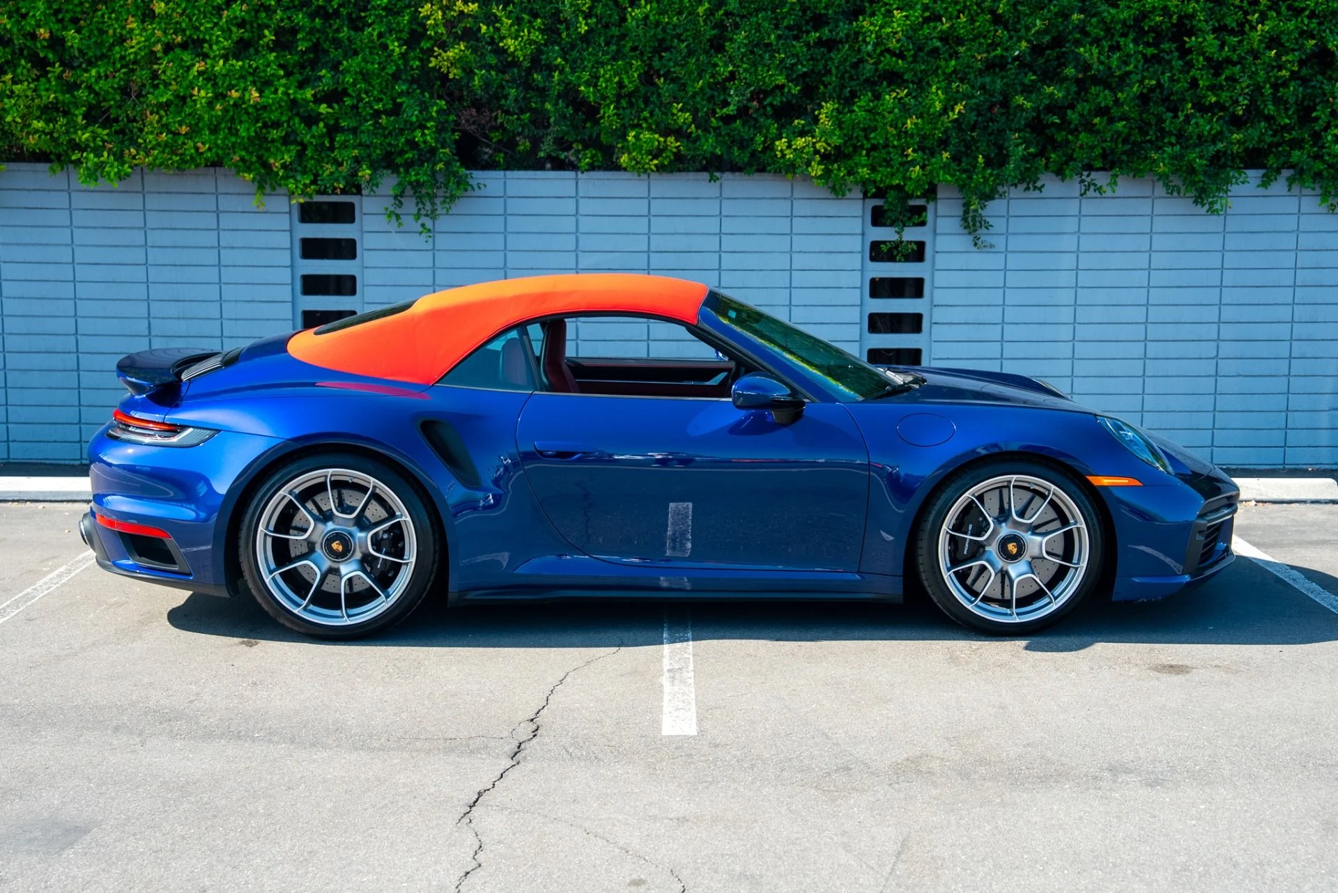 mph005_2446271669_Used_2024_Porsche_911_Turbo_S_Turbo_S_1762547023_1d7e88d5c8