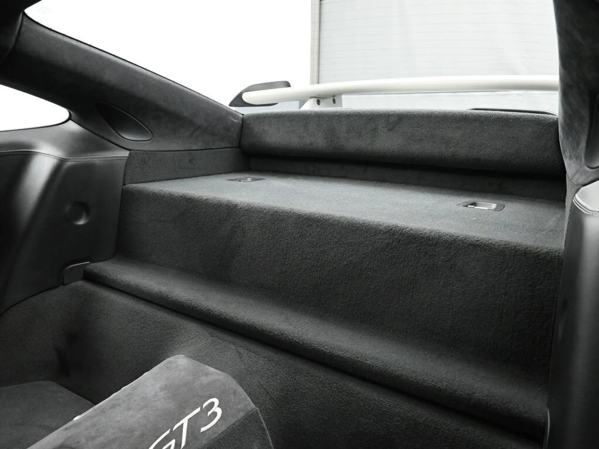 mph005_2448855872_026444c5111a26400cdcf3e47300a37cx_6c3927e136