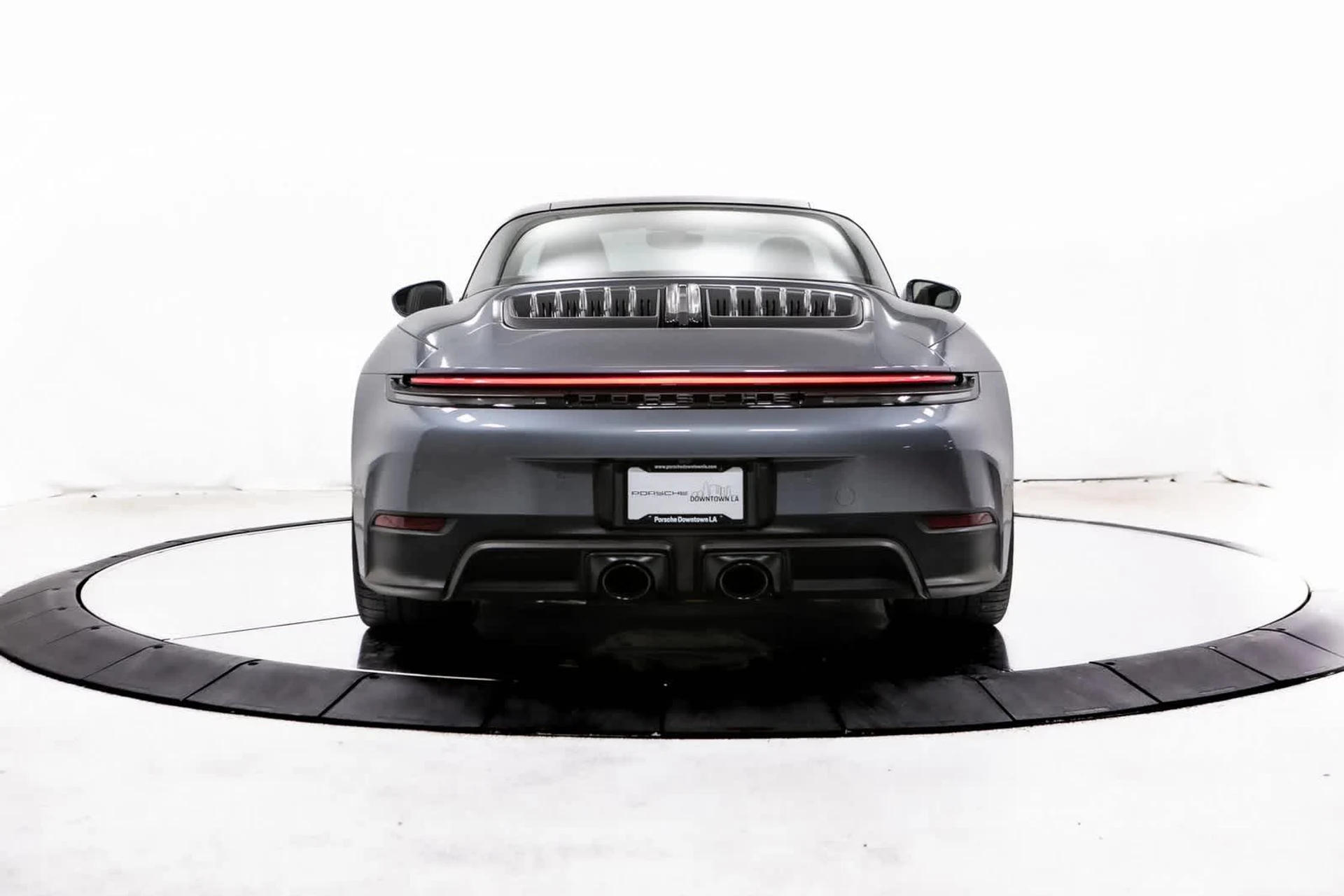 mph005_2451096915_893e3ec8f2589b578b268a03c6e5f059x_58012b48ba