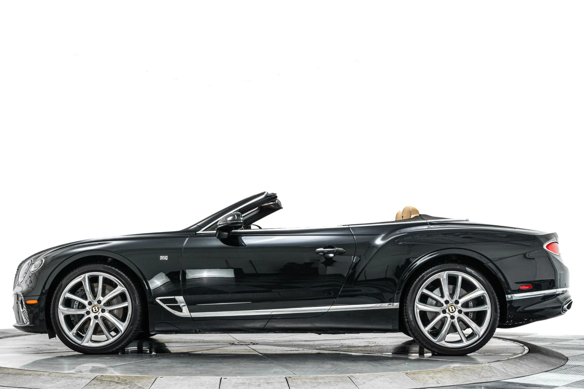 mph005_2453909518_Used_2020_Bentley_Continental_GTC_First_Edition_1790888742_1b0d2697f7