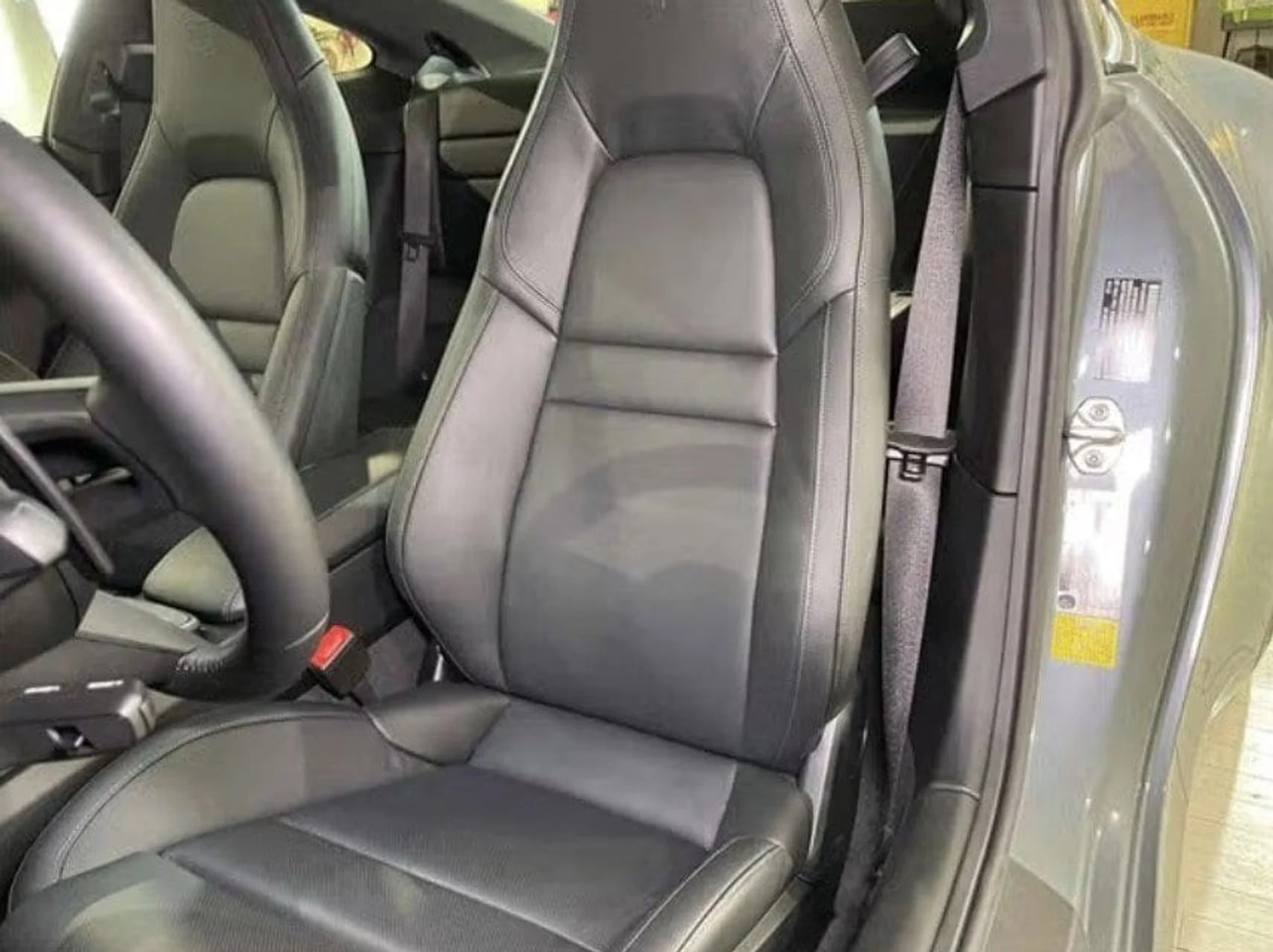 mph005_2466806184_99a4d5ffa792cead59f0a905060626b9x_619c616a94