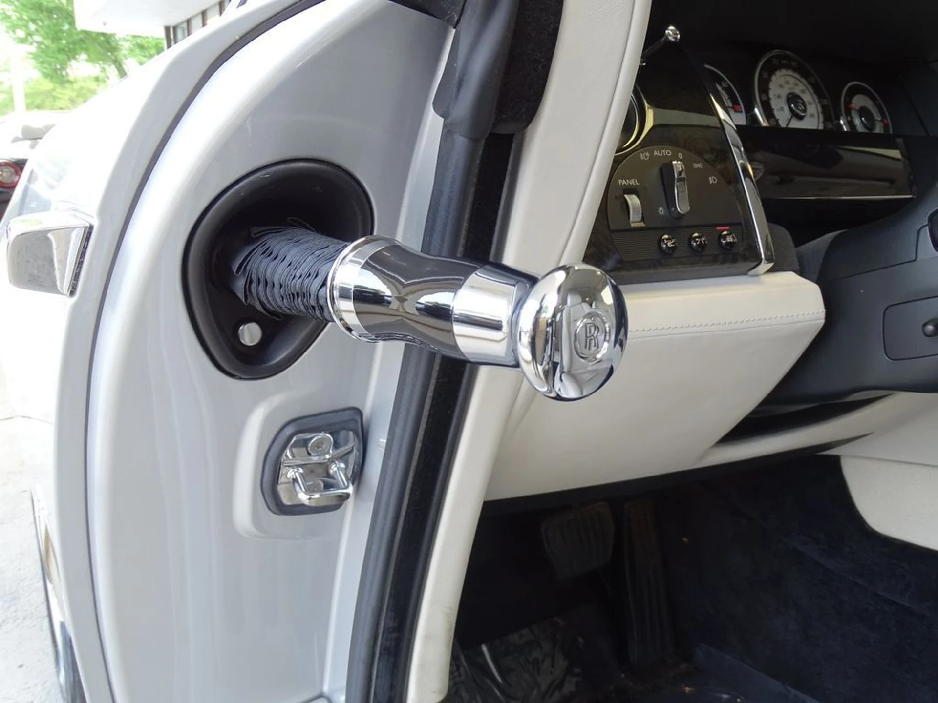 mph005_2471426057_2memzsvmtpsitkug8bq1x10p8i59_cd1a3a6659