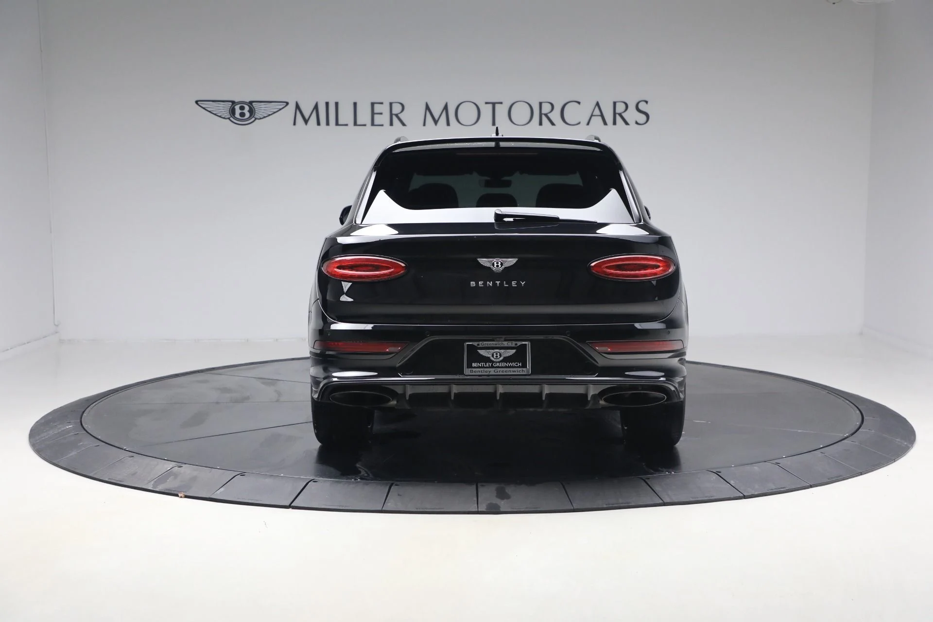 mph005_2472847566_Used_2023_Bentley_Bentayga_Speed_1769469901_2c9a55ca36