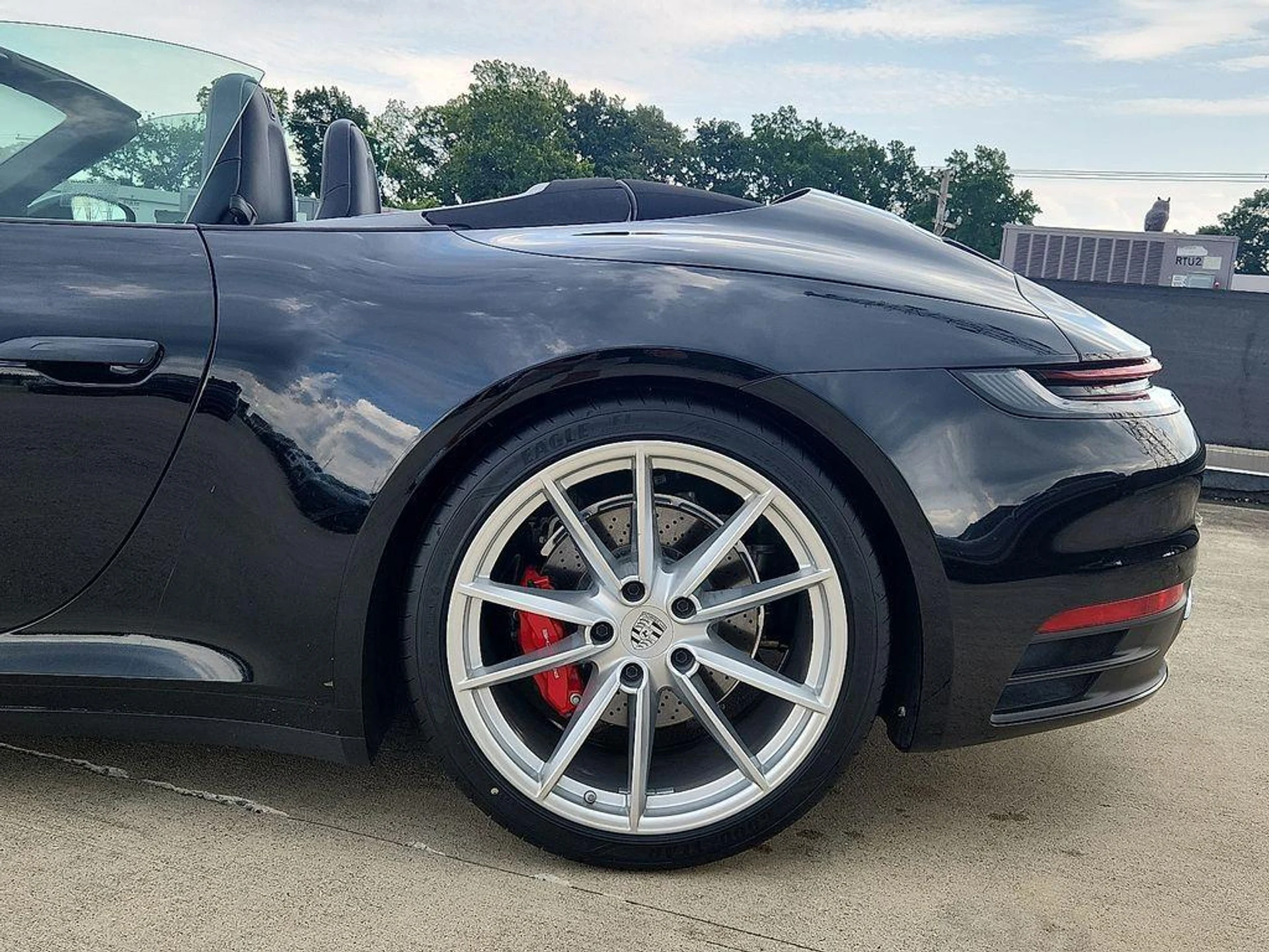 mph005_2501659356_P6u_F_Entsuxd9_Dt_Nagj5t_Yoy_v44_0604a3f7c7