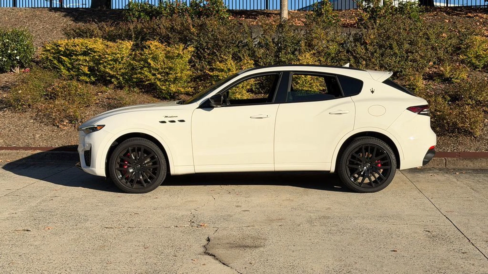 mph005_2501712036_f8fa11b8d29a4c28a4e1fcdbcf5aec3d_087877a097