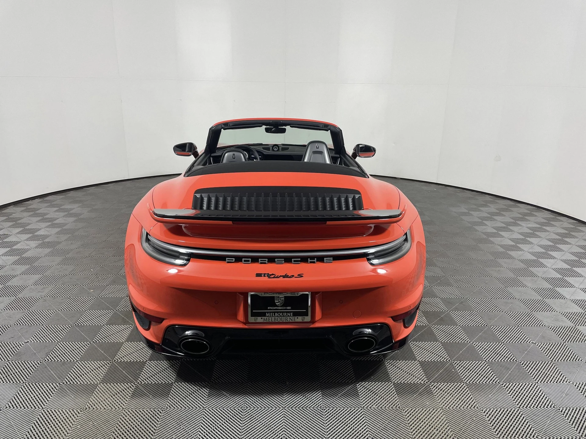 mph005_2504604288_ded50b3a452e13955fccf523183b3115x_d576990603