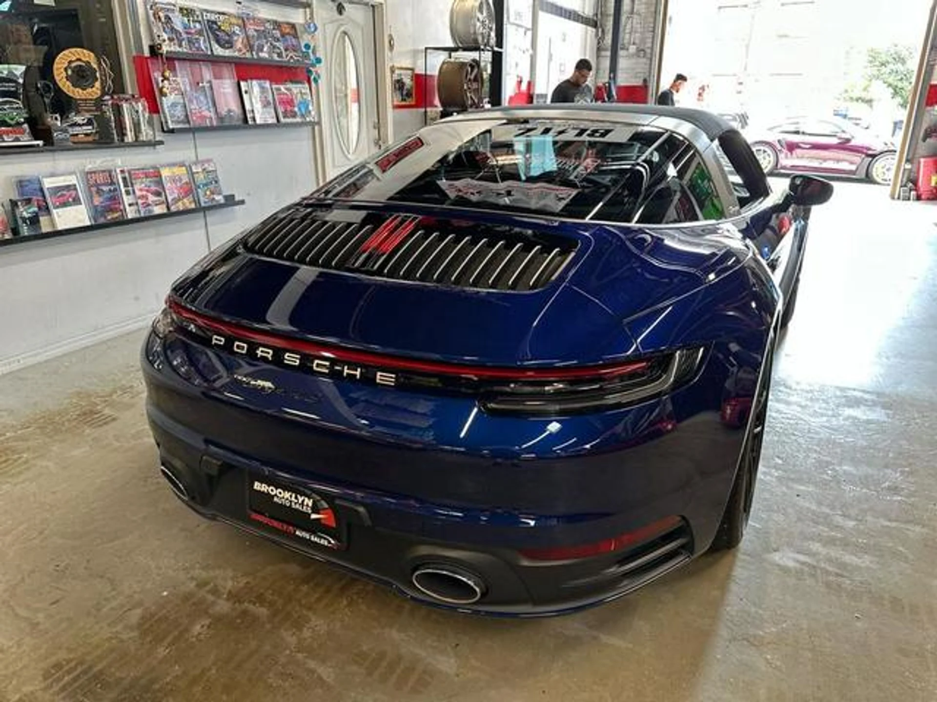 mph005_2511432209_pb_ZD_Kok_KZ_Rp_Dn_MG_09l_UH_Wfgd_G_o_7b88d042ea