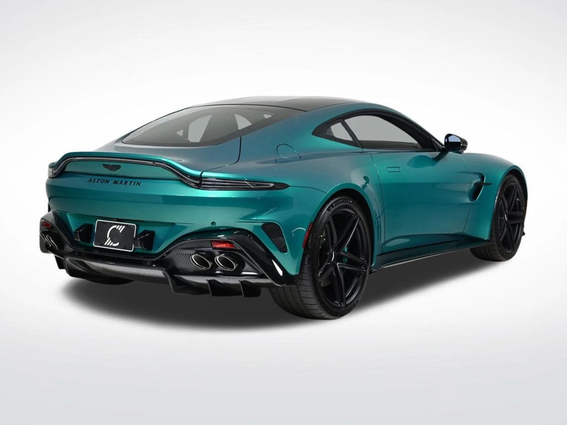 mph005_2514851751_new_2026_aston_martin_vantage_coupe_11350_22901326_5_1024_81779090c7