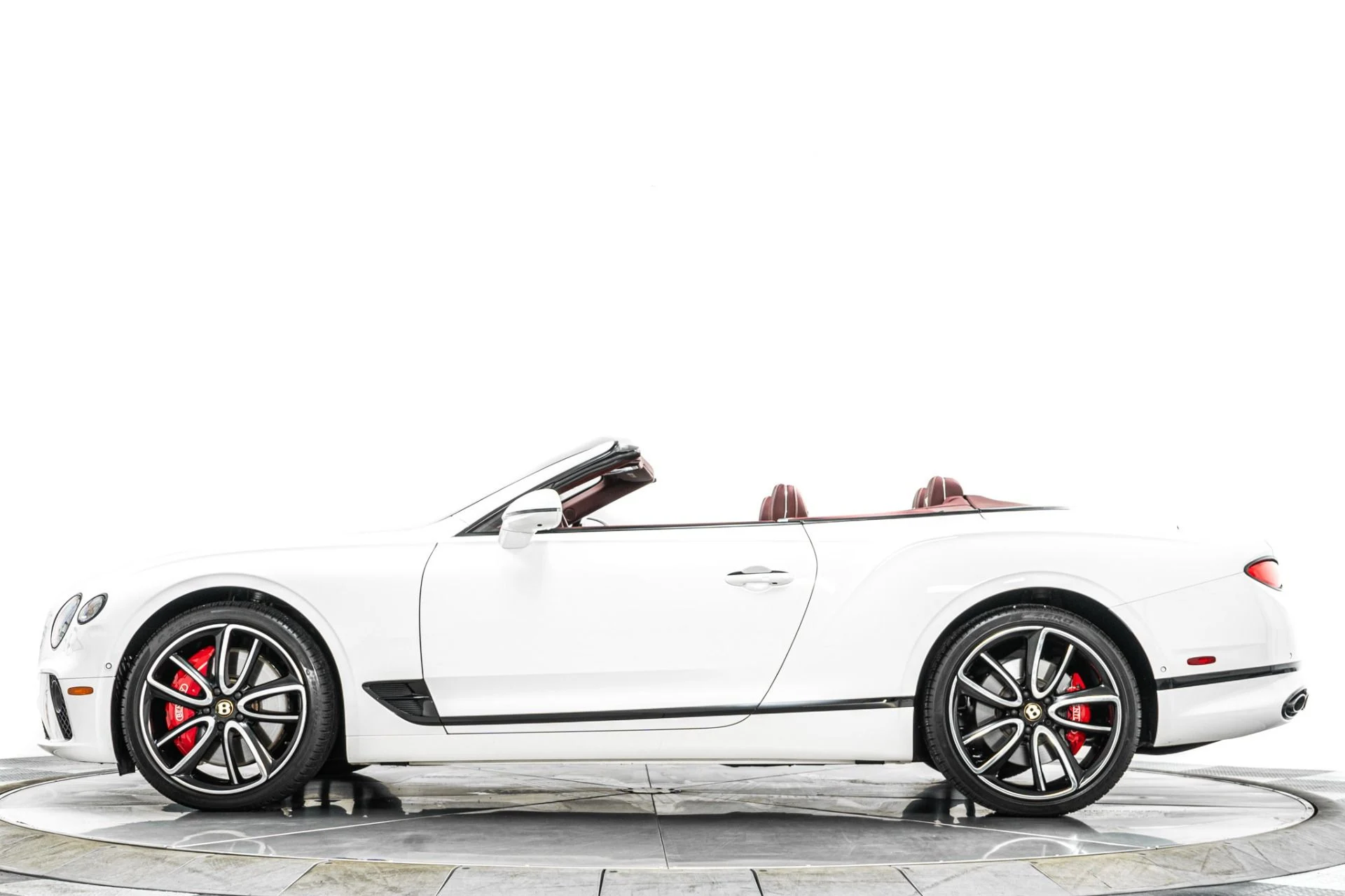 mph005_251773942_Used_2020_Bentley_Continental_GTC_V8_Mulliner_Front_Seat_Comfort_Specifications_Naim_Audio_1786125388_e0015b7bcb