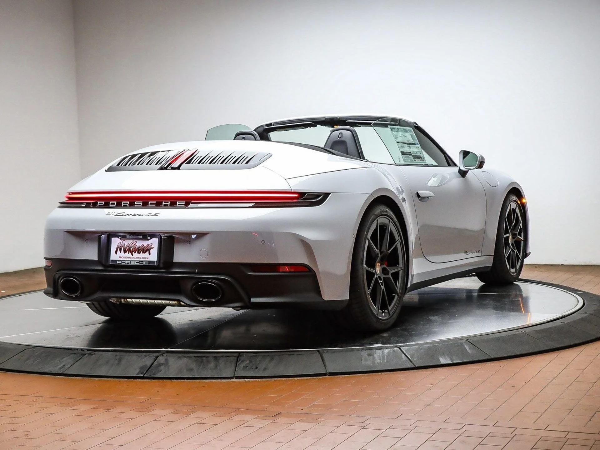 mph005_2518549996_4d54c9bb4db04c4a45cfcfe3d6291385x_4fd8c0aa8c