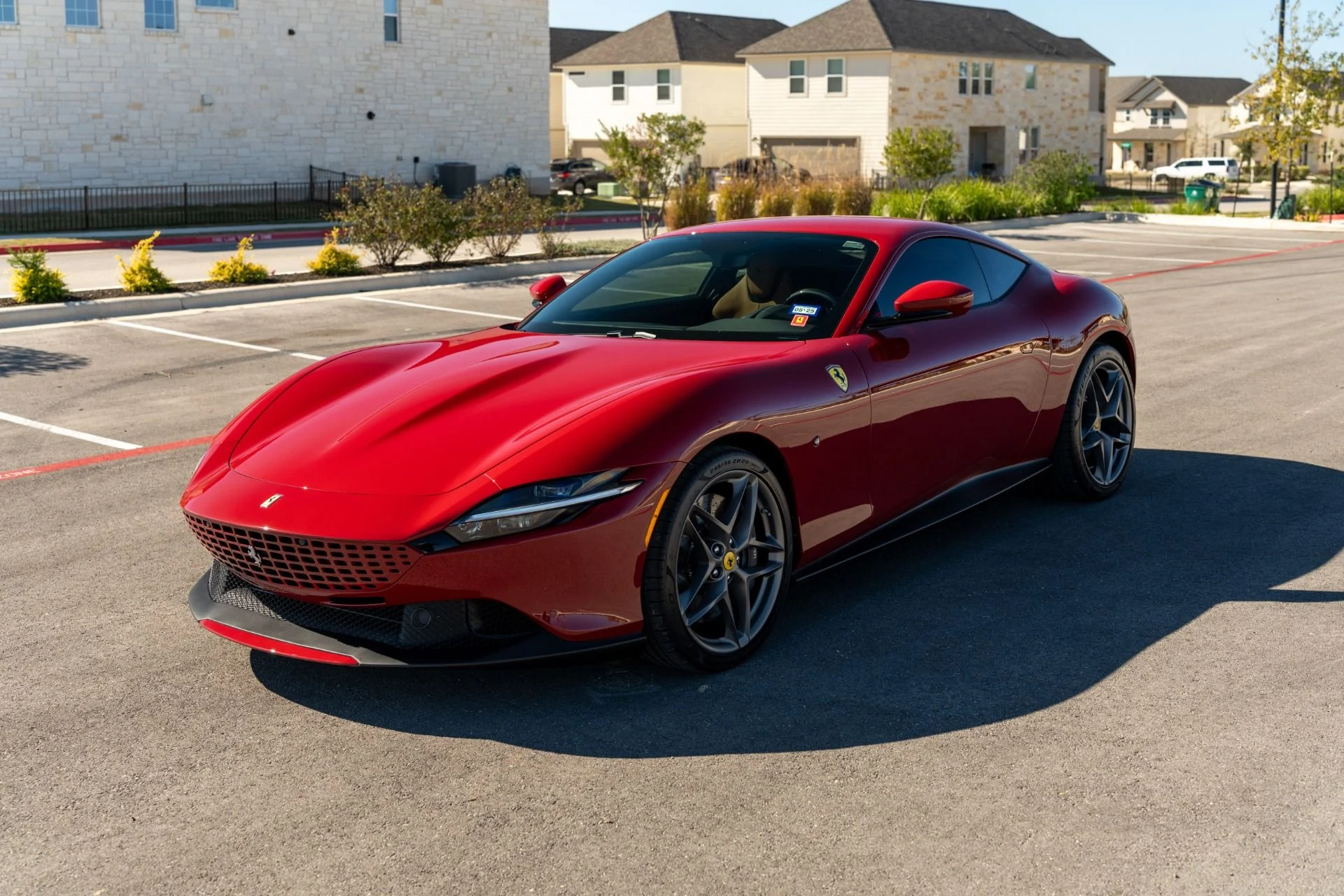 mph005_252020582_Used_2022_Ferrari_Roma_1780679445_296735f48f