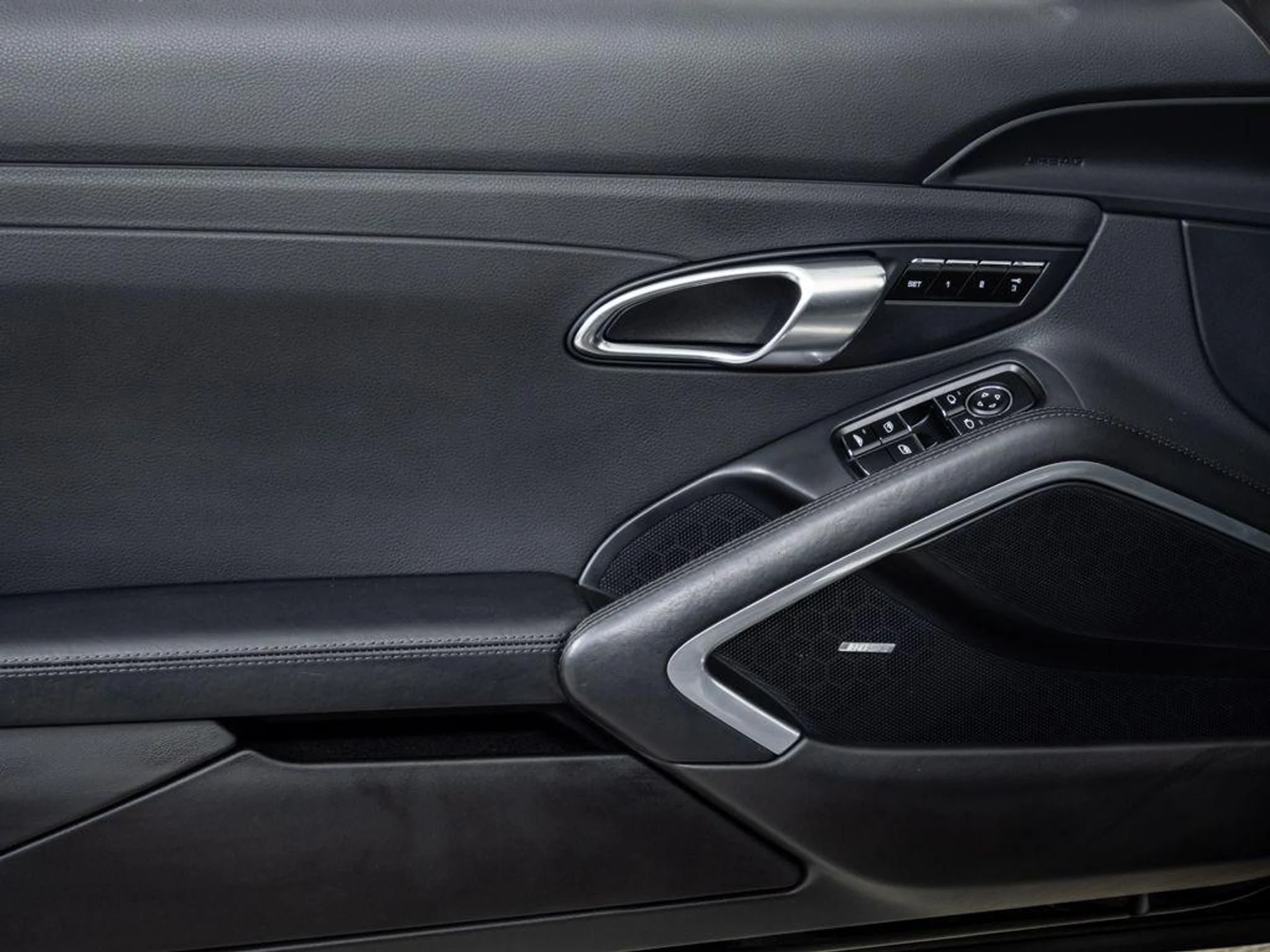 mph005_2521283259_V_Uz_M0o_RA_5m_RL_Knb_Sj27t_Vaz_W9v_E_7b11650836