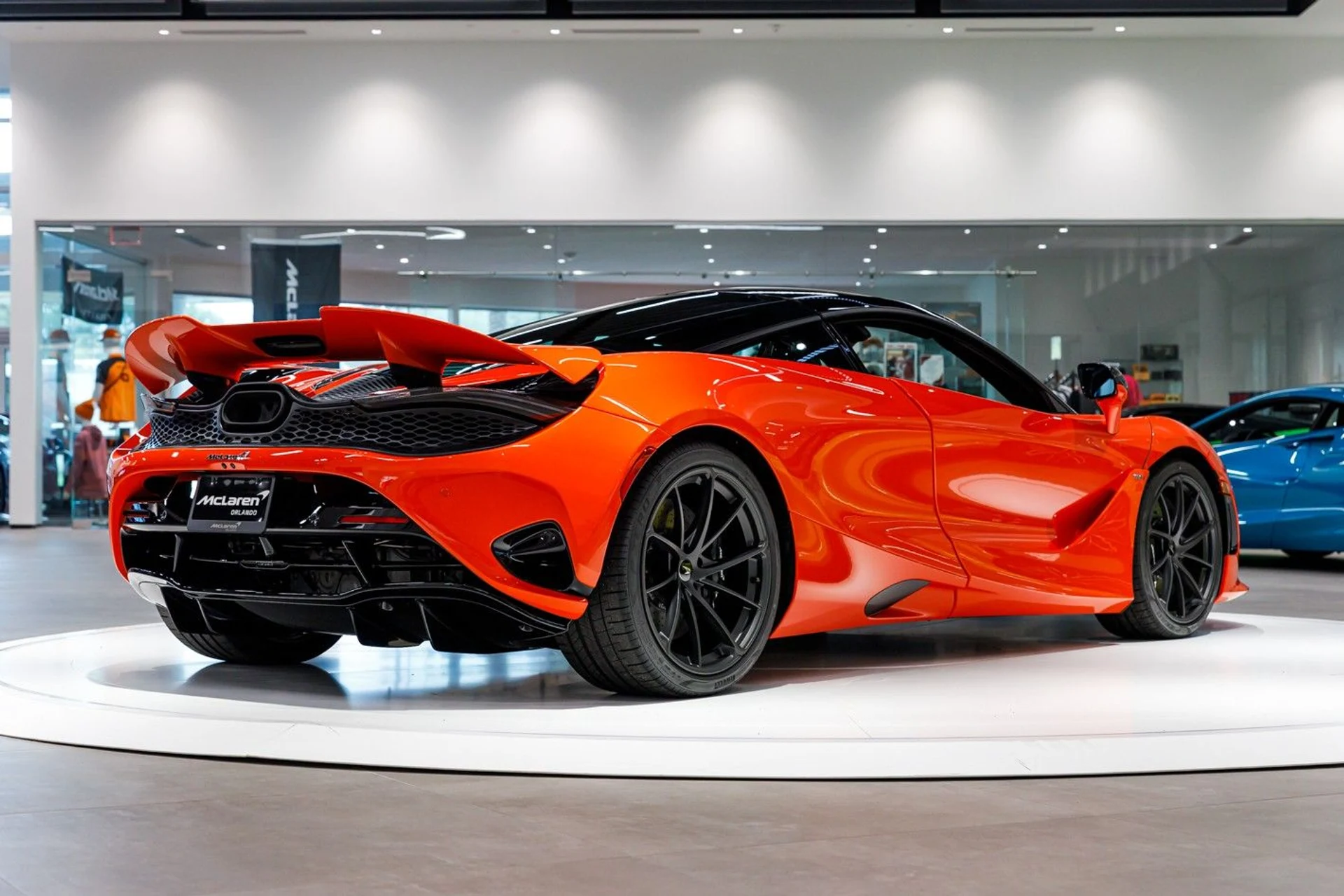 mph005_25436547_628_p6_l_13aac96cc5