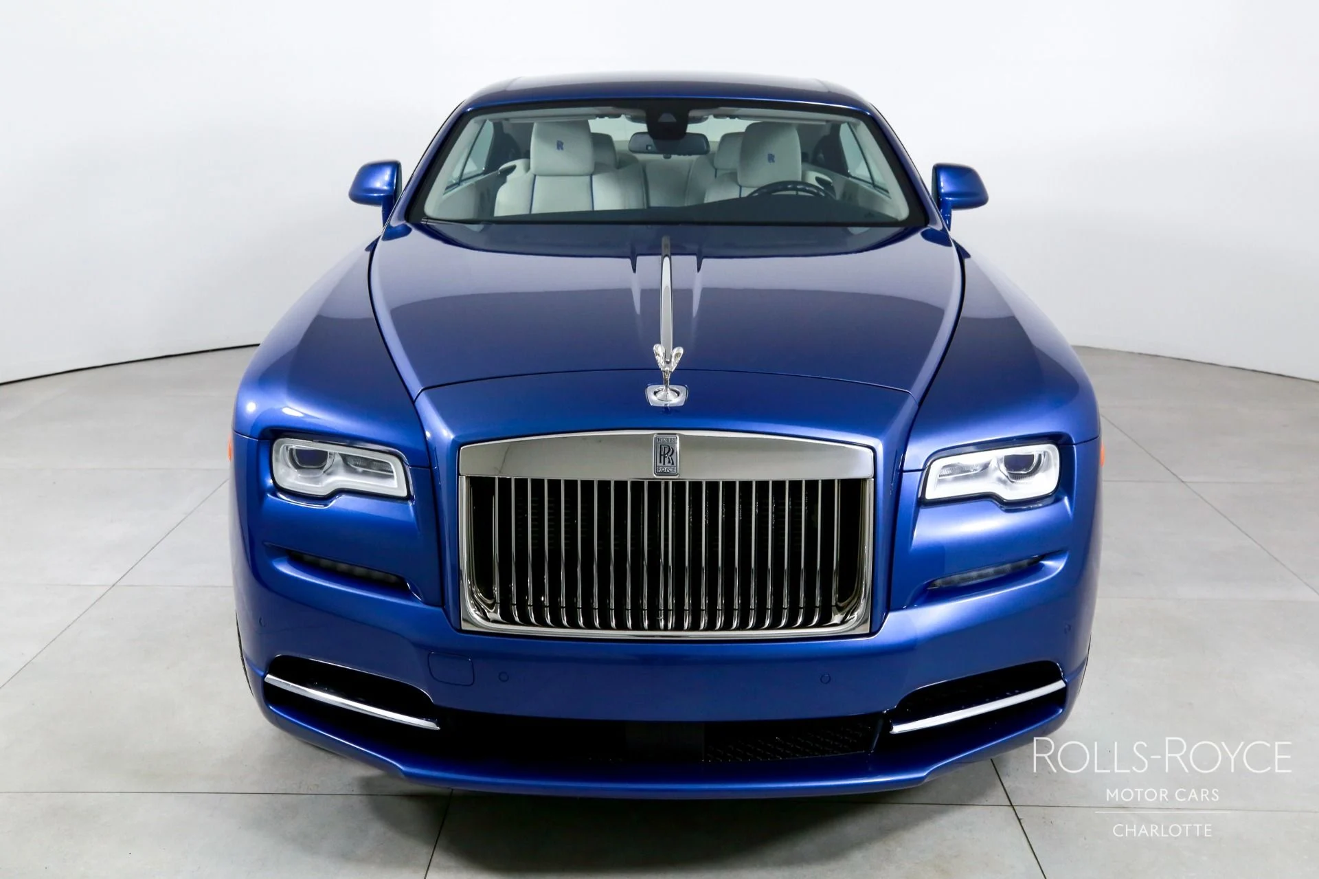 mph005_2560361361_Used_2019_Rolls_Royce_Wraith_1771362503_5de25c68dd