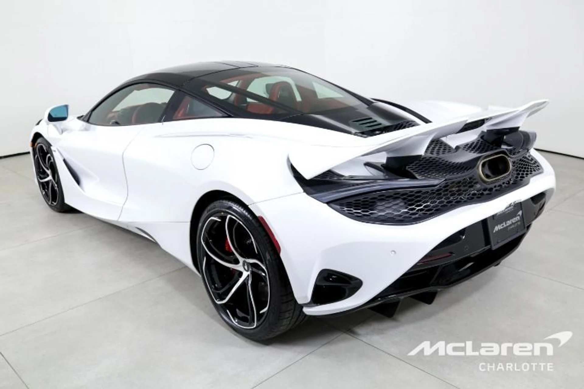 mph005_2563936005_Used_2024_Mc_Laren_750_S_232ac6983c