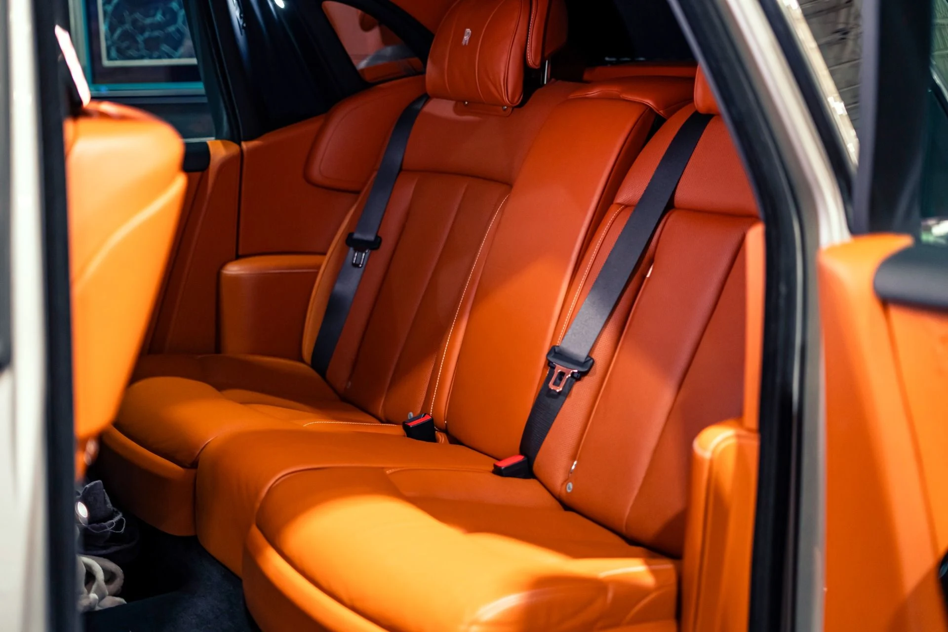 mph005_257471028_Used_2018_Rolls_Royce_Phantom_Mansory_Edition_1780351839_5101e2bdb0