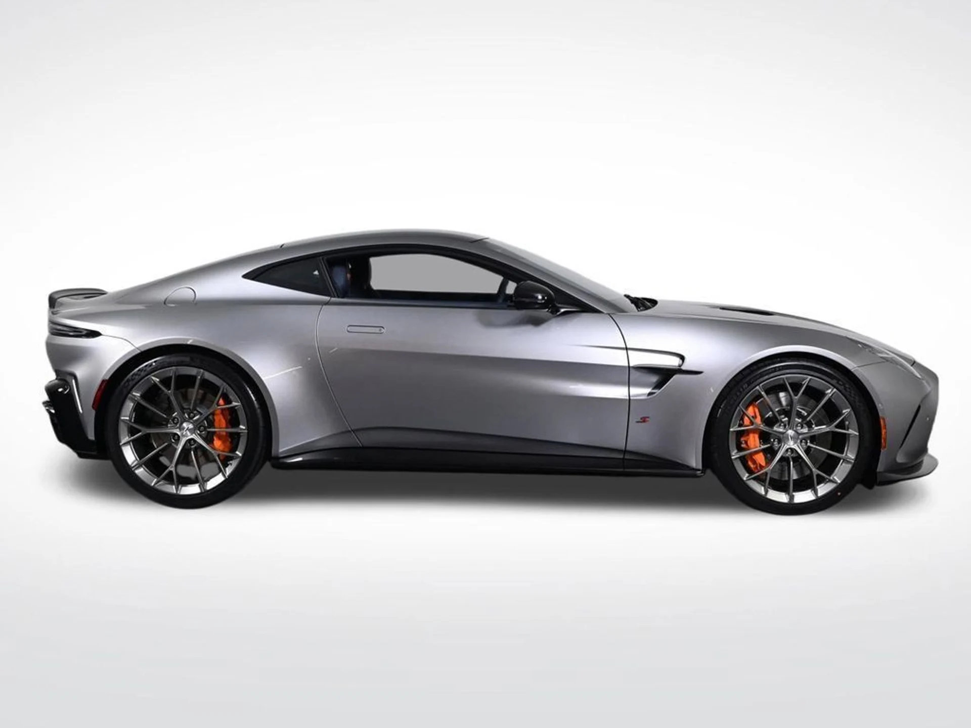 mph005_2588968833_new_2026_aston_martin_vantage_scoupe_11350_23021664_6_1024_9191e162e2